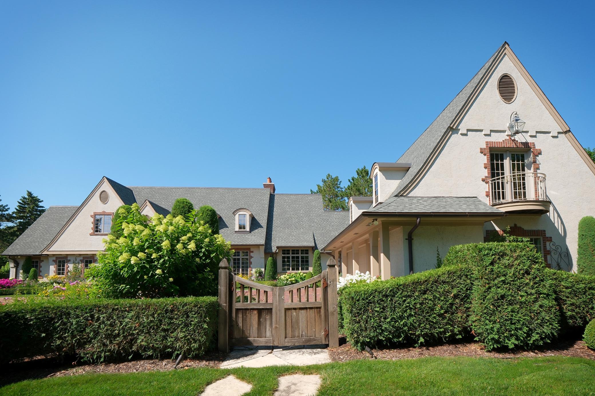 View of Residential at 325 Highcroft Lane, Wayzata MN 55391, Wayzata (38 of 42) - Mike Wilen | Minnesota Team Real Estate