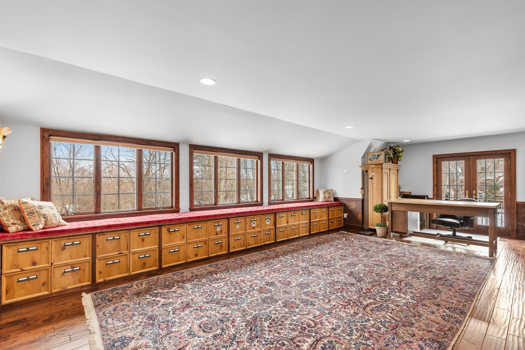 View of Residential at 325 Highcroft Lane, Wayzata MN 55391, Wayzata (26 of 42) - Mike Wilen | Minnesota Team Real Estate