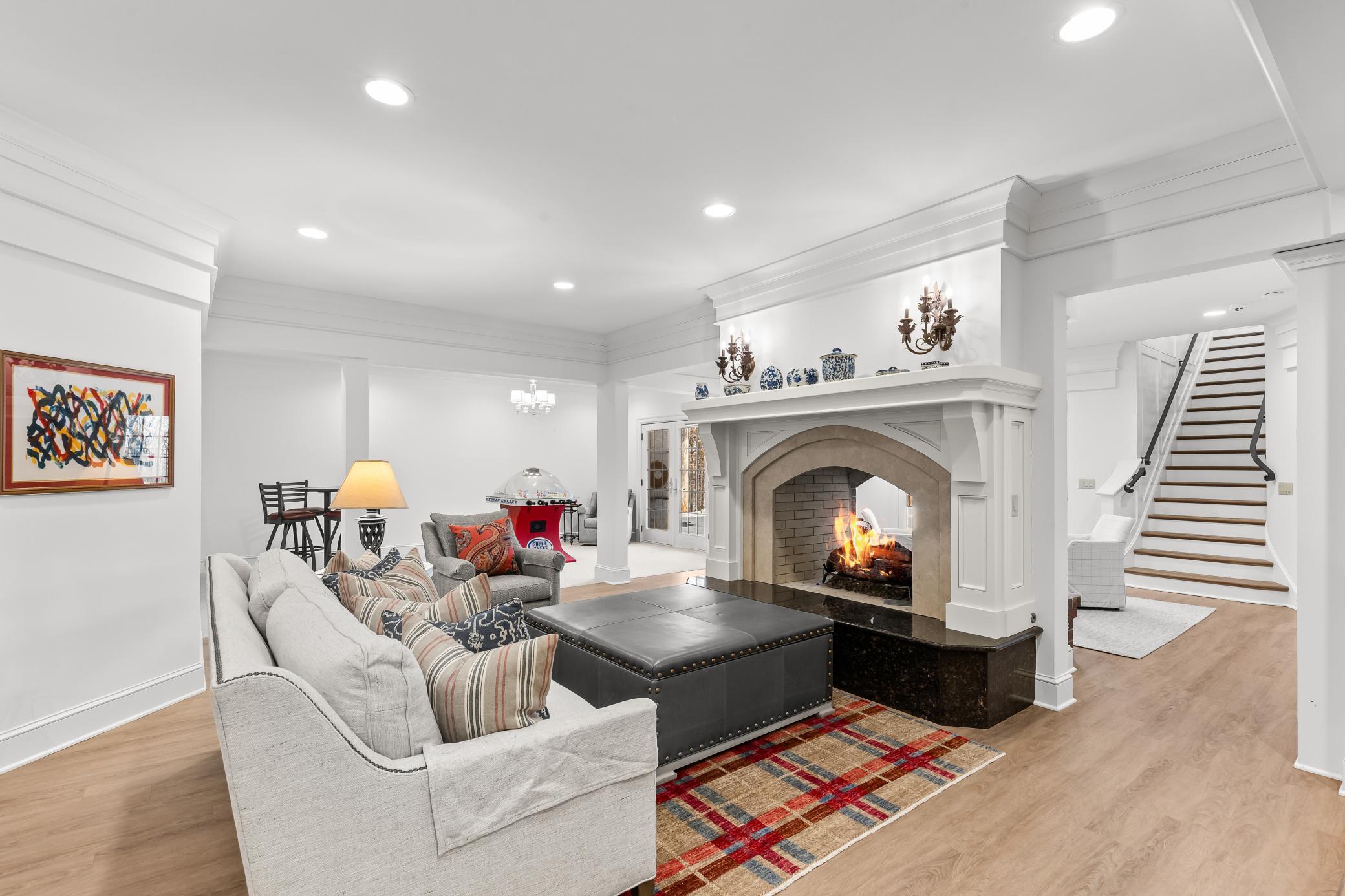 View of Residential at 325 Highcroft Lane, Wayzata MN 55391, Wayzata (29 of 42) - Mike Wilen | Minnesota Team Real Estate