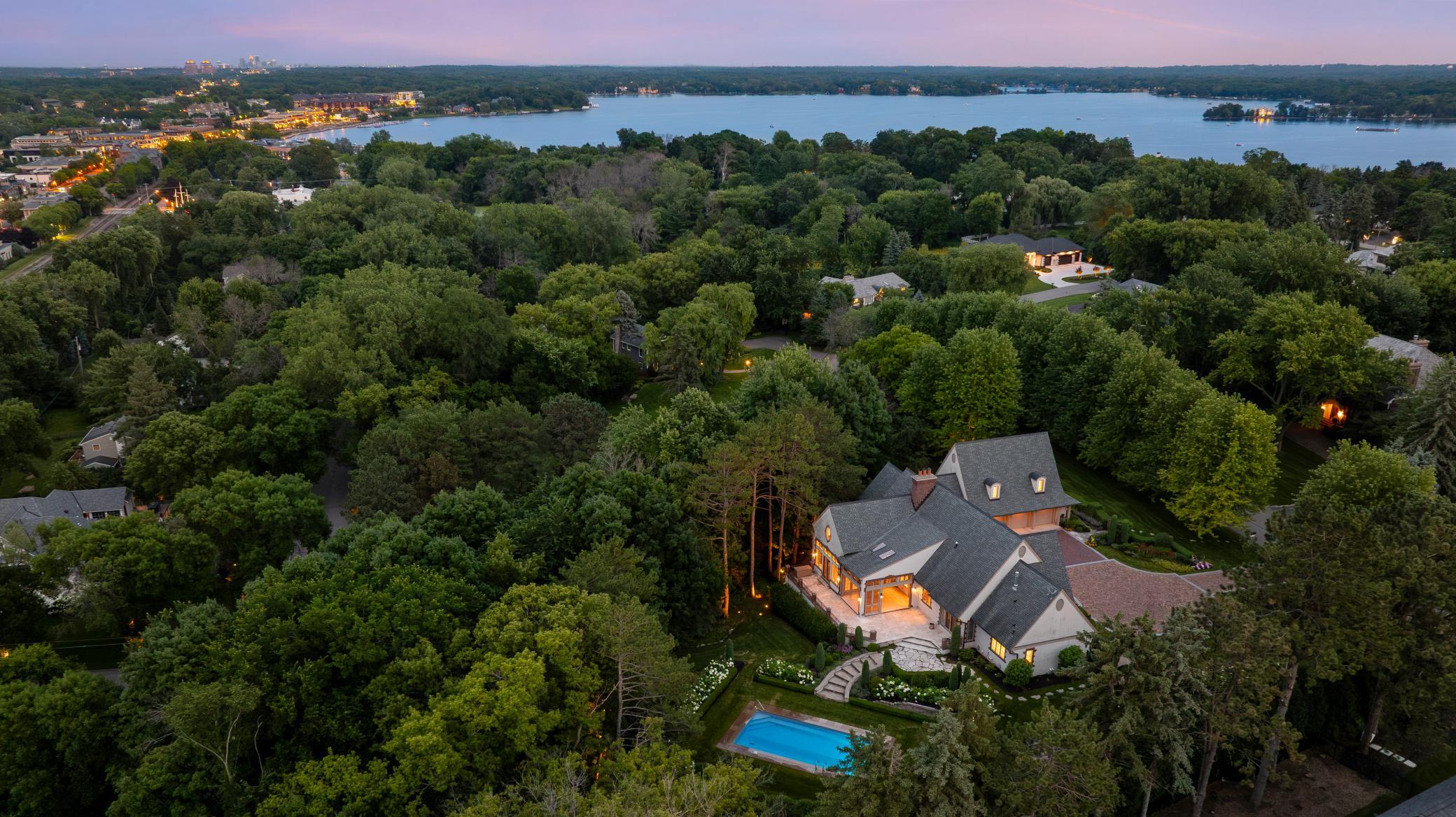 View of Residential at 325 Highcroft Lane, Wayzata MN 55391, Wayzata (5 of 42) - Mike Wilen | Minnesota Team Real Estate