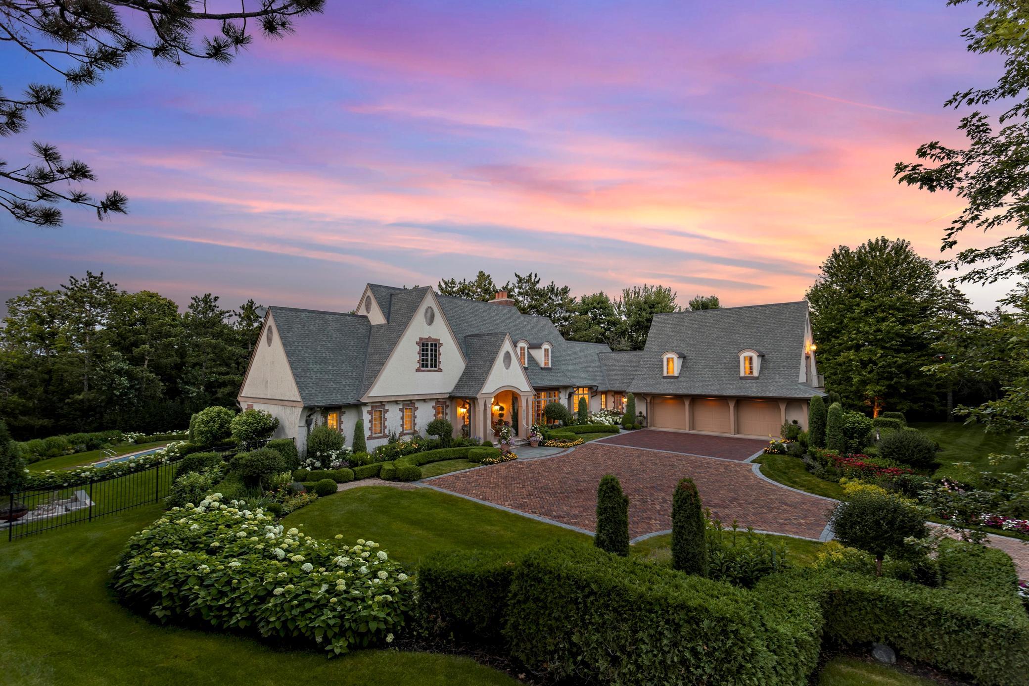 View of Residential at 325 Highcroft Lane, Wayzata MN 55391, Wayzata (3 of 42) - Mike Wilen | Minnesota Team Real Estate