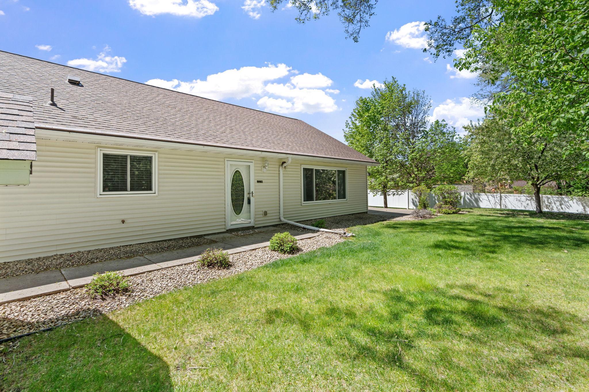 View of Residential at 11792 Xenia Street, Coon Rapids MN 55433, Coon Rapids (20 of 28) - Mike Wilen | Minnesota Team Real Estate