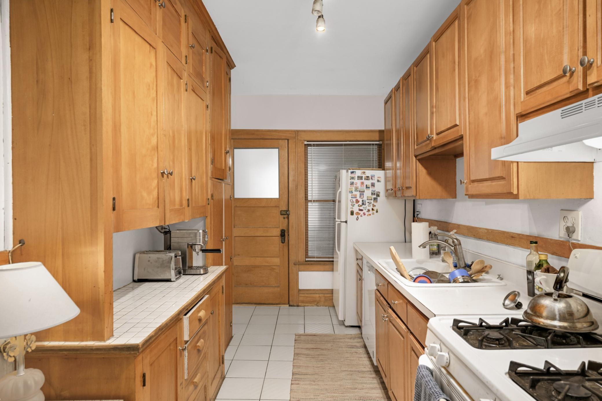 View of Residential Income at 2121 Penn Avenue, Minneapolis MN 55405, Minneapolis (16 of 50) - Mike Wilen | Minnesota Team Real Estate