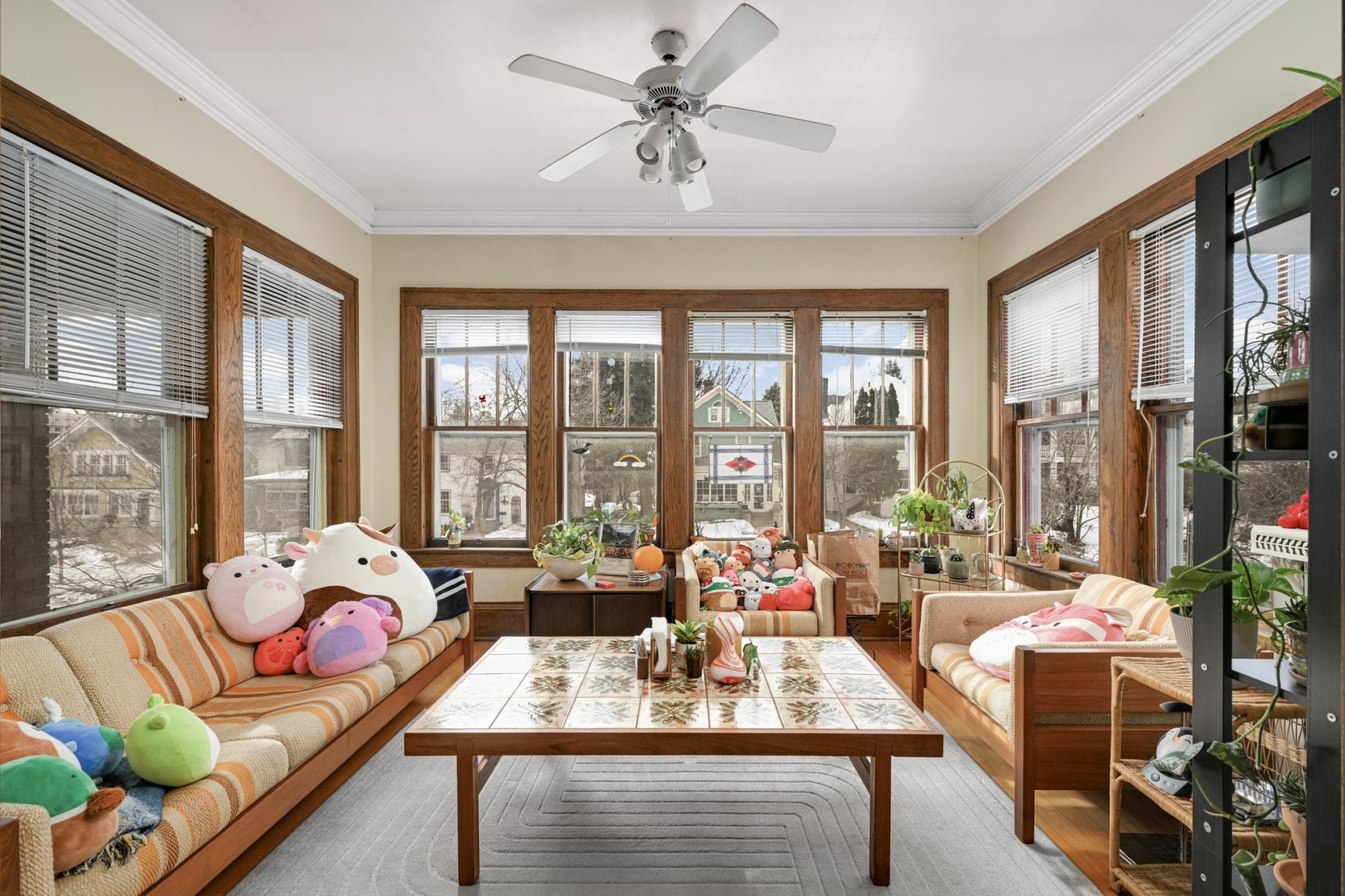View of Residential Income at 2121 Penn Avenue, Minneapolis MN 55405, Minneapolis (31 of 50) - Mike Wilen | Minnesota Team Real Estate