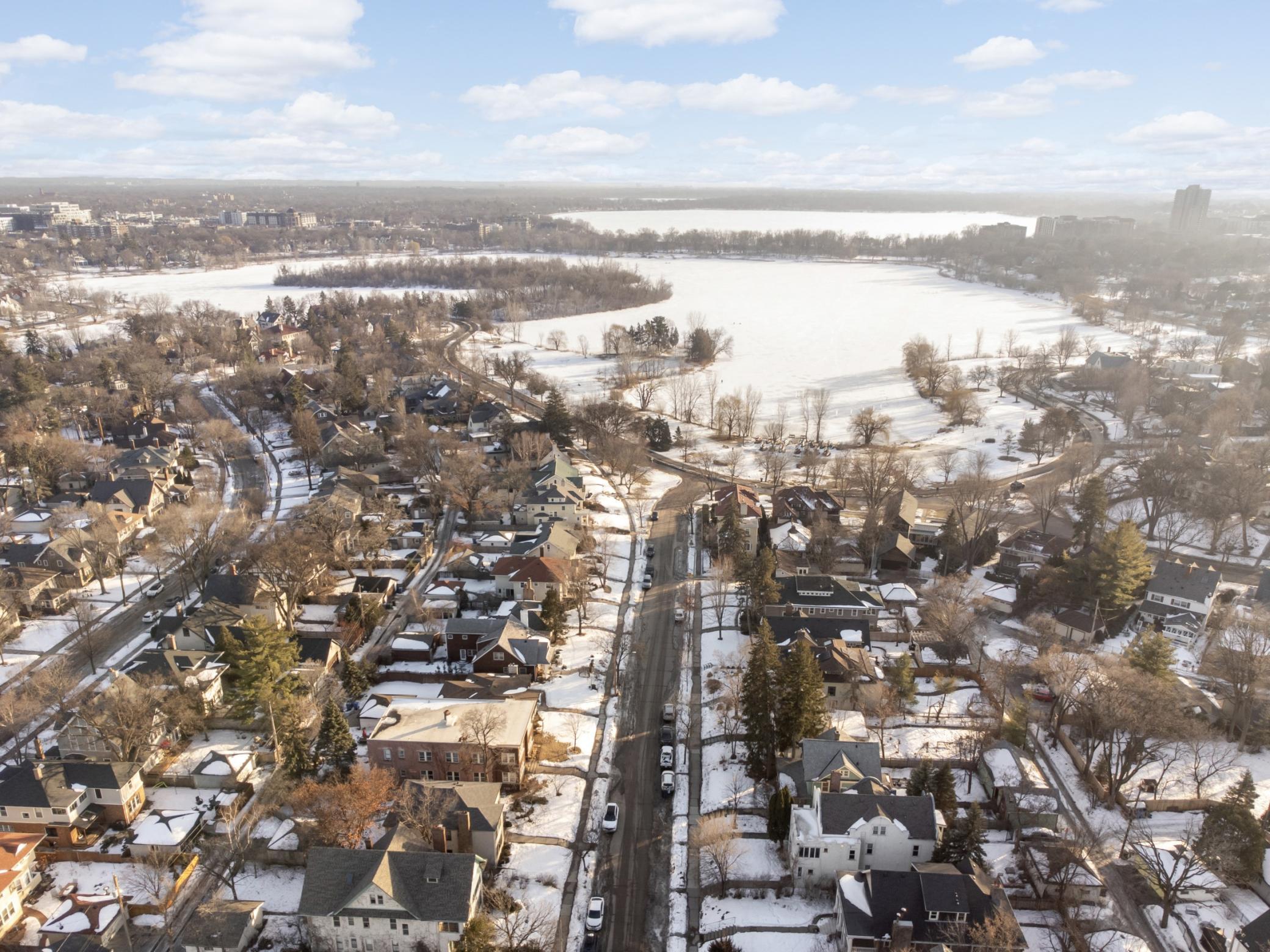 View of Residential Income at 2121 Penn Avenue, Minneapolis MN 55405, Minneapolis (41 of 50) - Mike Wilen | Minnesota Team Real Estate