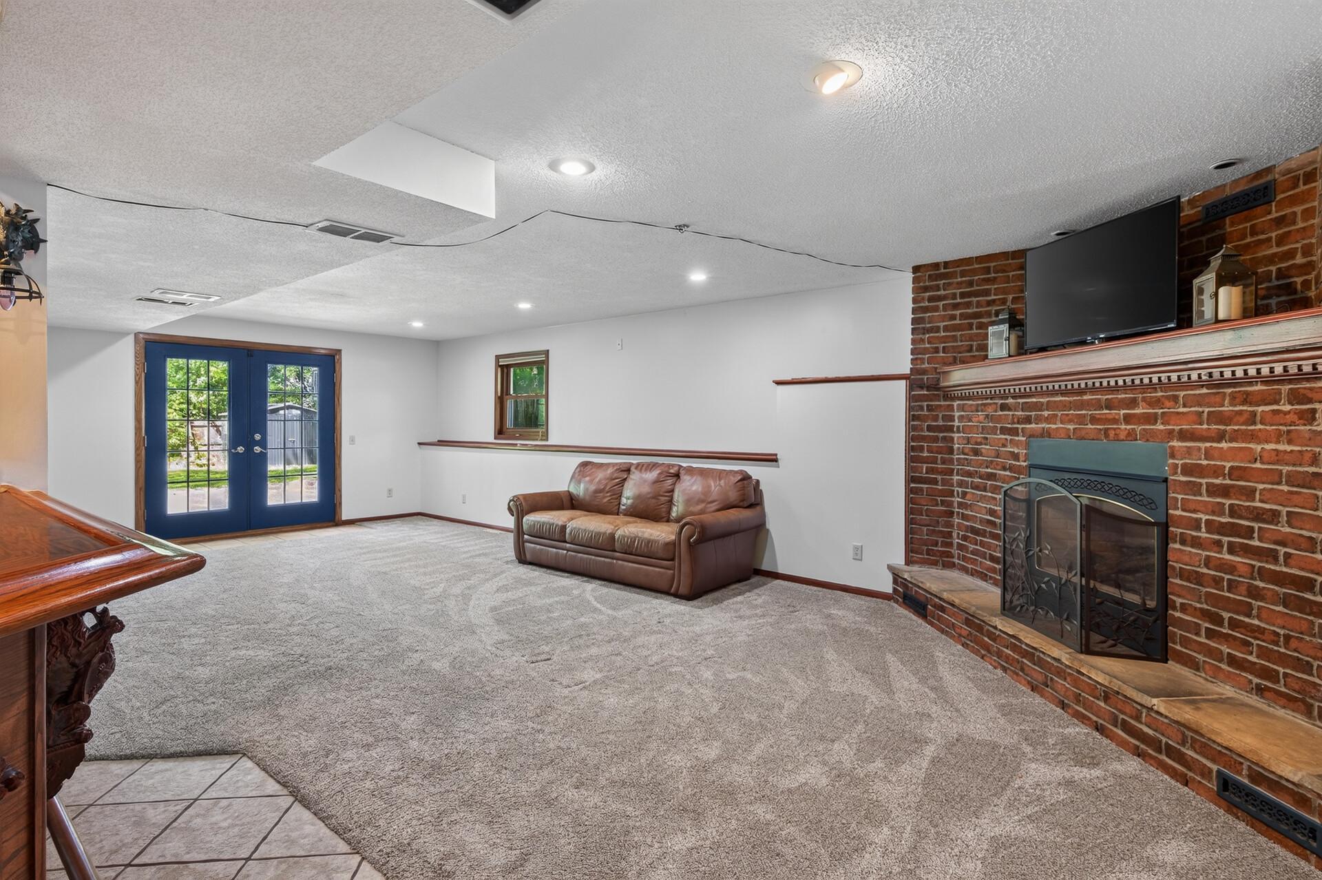 View of Residential at 17664 Kettering Trail, Lakeville MN 55044, Lakeville (24 of 37) - Mike Wilen | Minnesota Team Real Estate