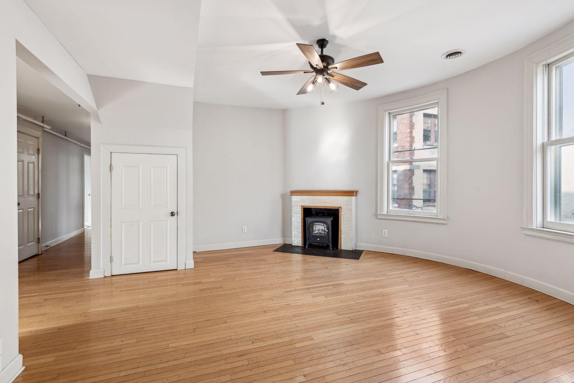 View of Residential Income at 2021 3rd Avenue, Minneapolis MN 55404, Minneapolis (6 of 26) - Mike Wilen | Minnesota Team Real Estate