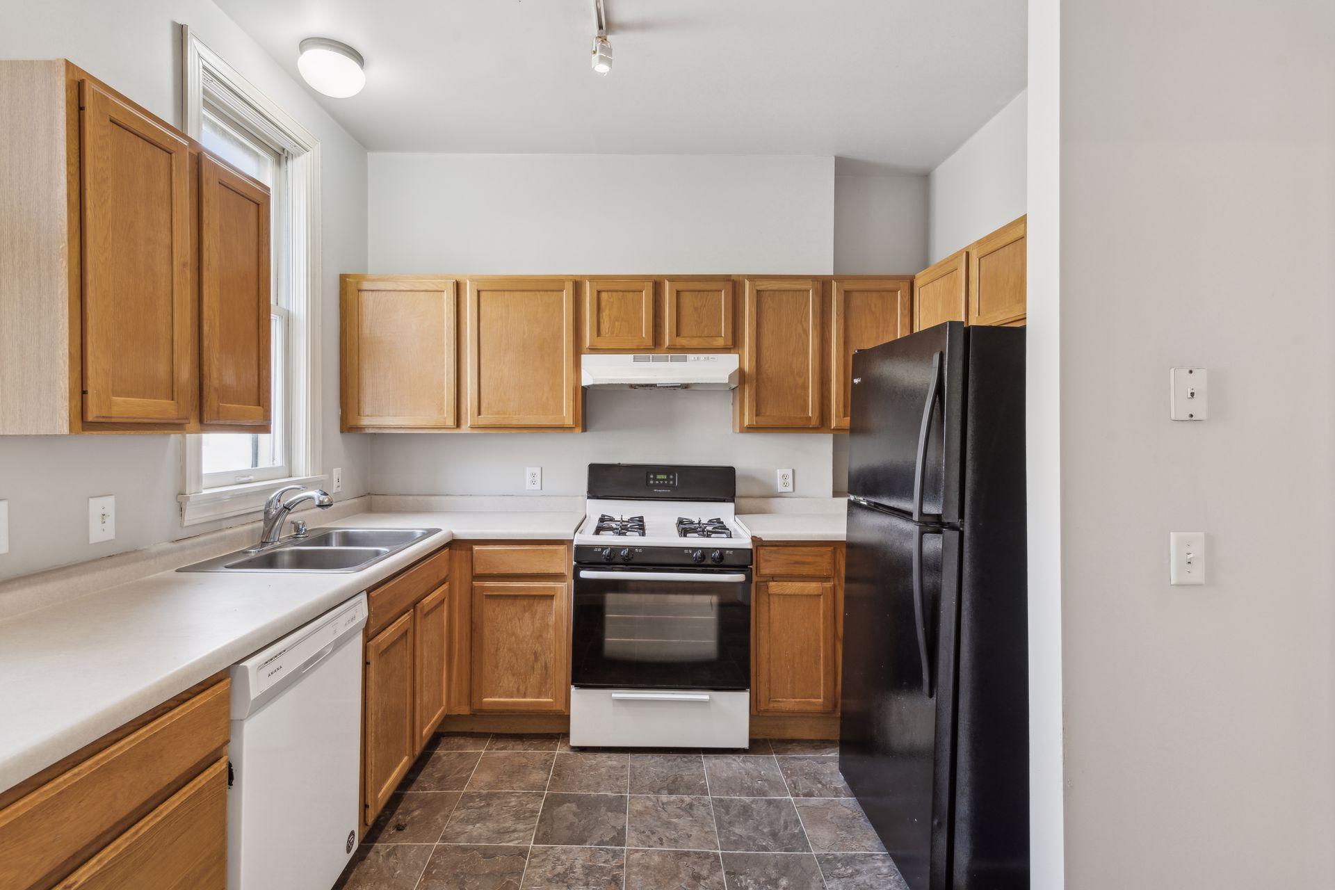 View of Residential Income at 2021 3rd Avenue, Minneapolis MN 55404, Minneapolis (13 of 26) - Mike Wilen | Minnesota Team Real Estate
