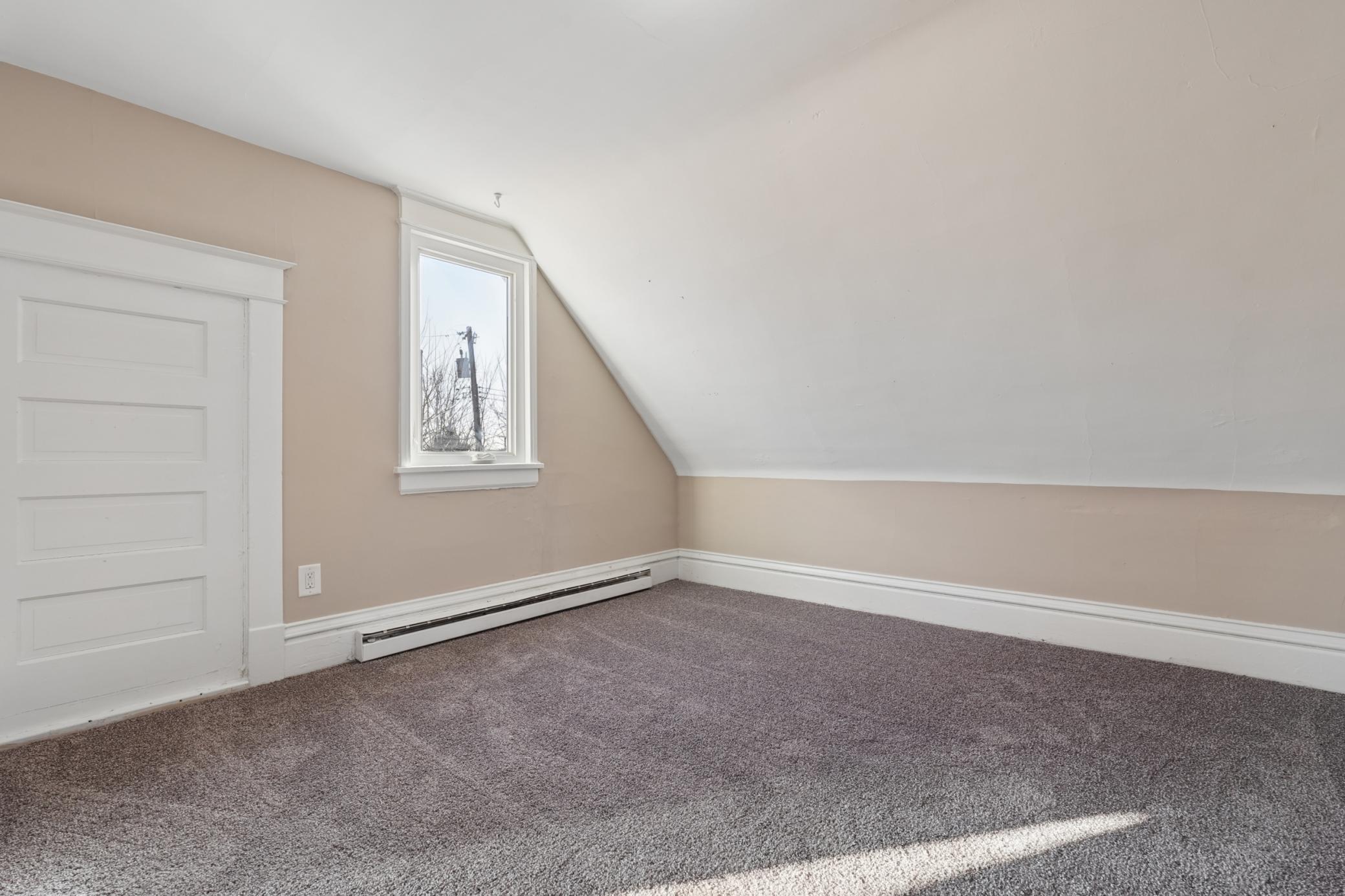 View of Residential at 1368 Payne Avenue, Saint Paul MN 55130, Saint Paul (18 of 24) - Mike Wilen | Minnesota Team Real Estate