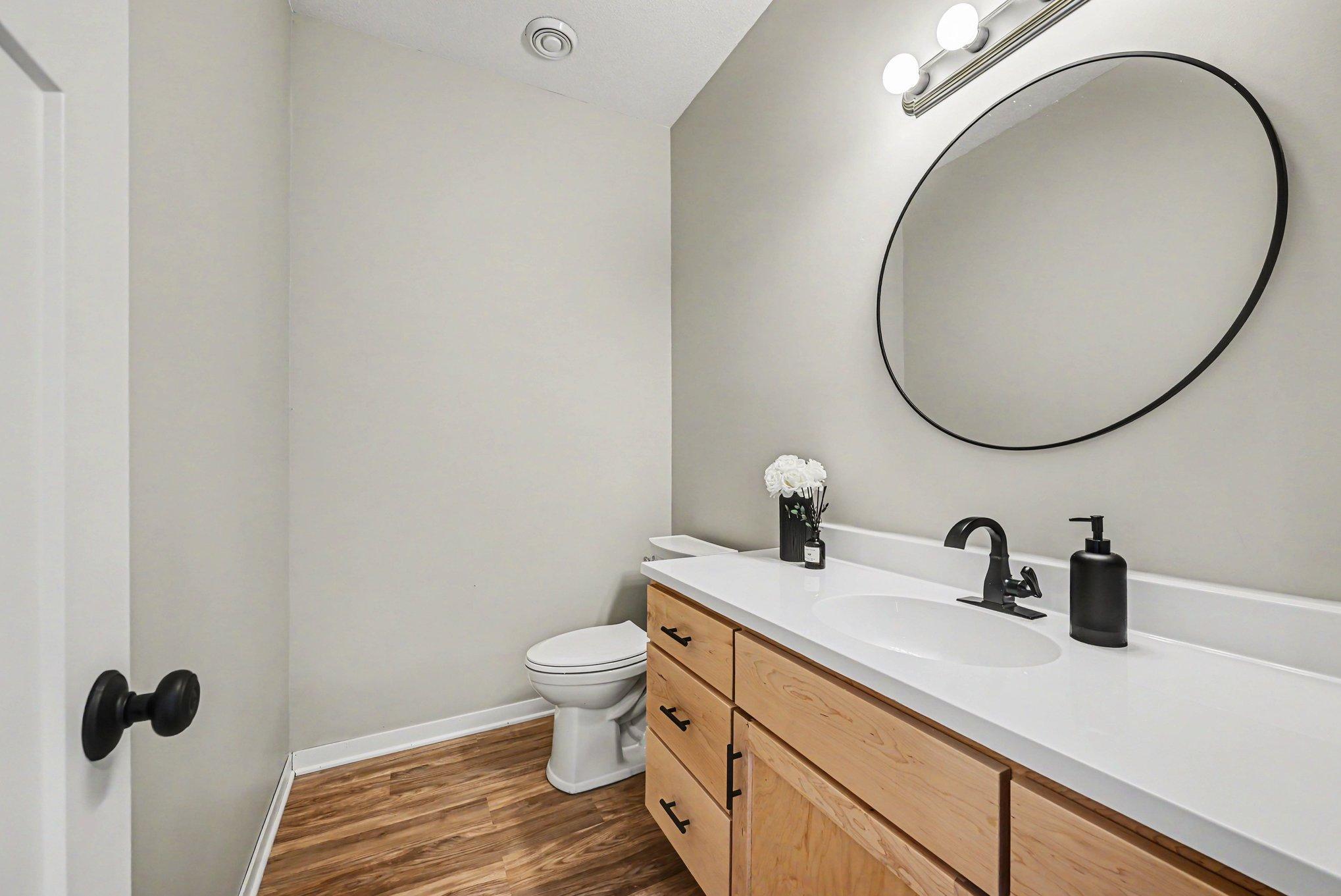 View of Residential at 19347 Lake Volney Circle, Le Center MN 56057, Le Center (19 of 27) - Mike Wilen | Minnesota Team Real Estate