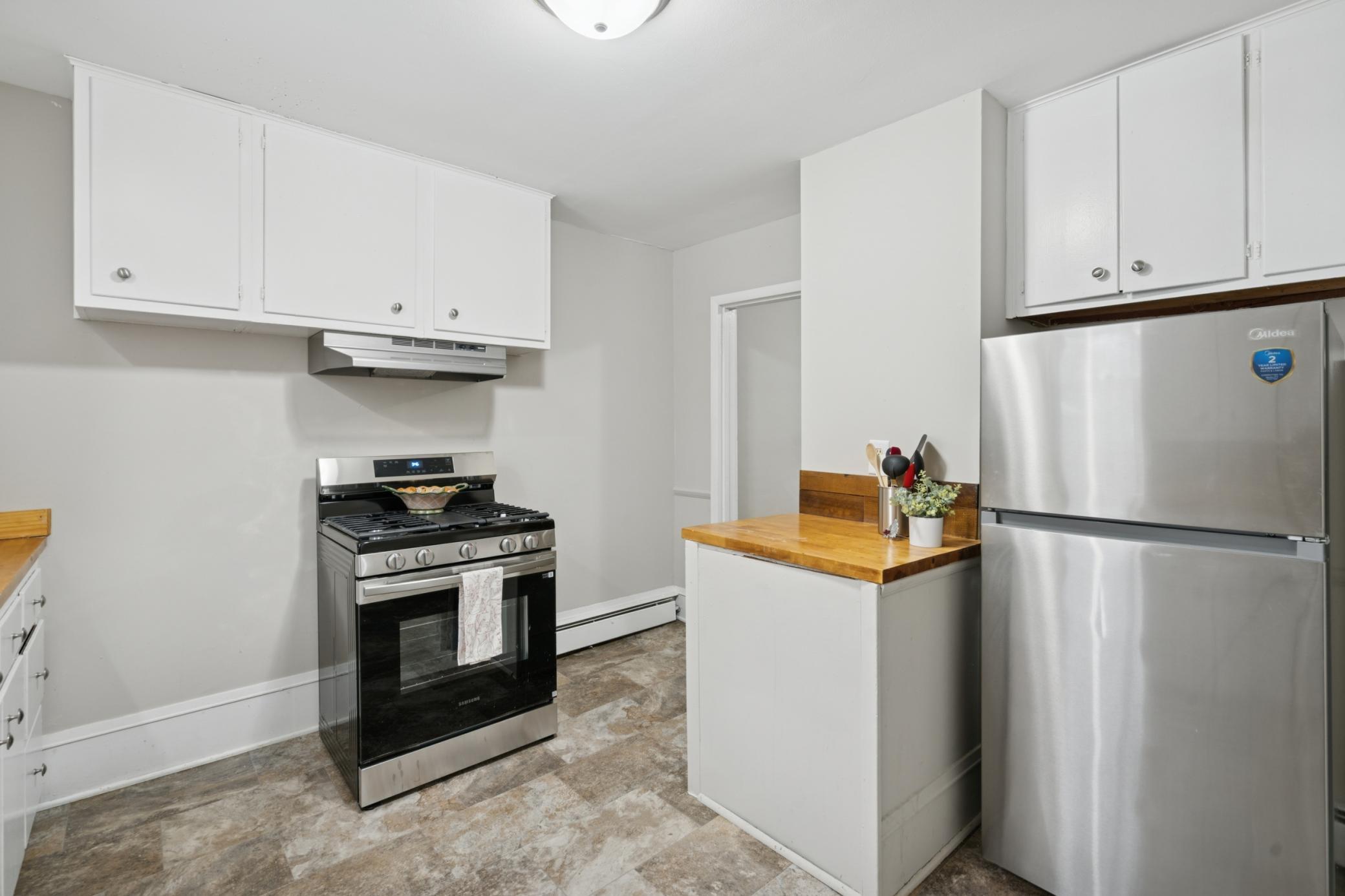 View of Residential at 3611 Queen Avenue, Minneapolis MN 55412, Minneapolis (9 of 22) - Mike Wilen | Minnesota Team Real Estate