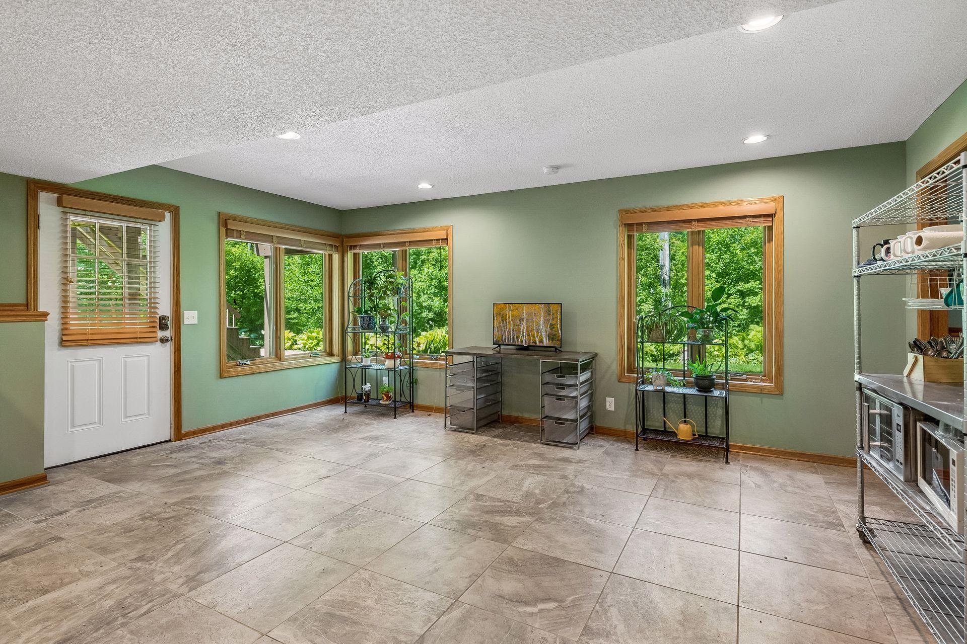 View of Residential at 10416 Briar Circle, Bloomington MN 55437, Bloomington (24 of 46) - Mike Wilen | Minnesota Team Real Estate
