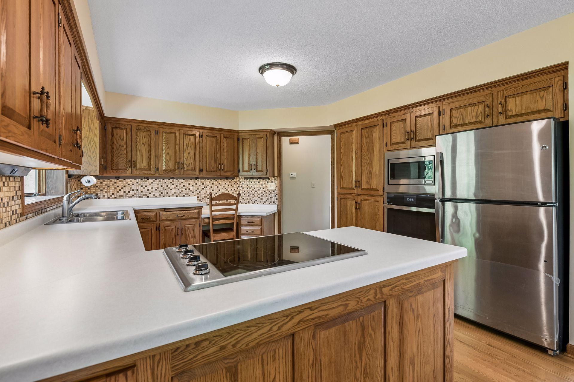 View of Residential at 10416 Briar Circle, Bloomington MN 55437, Bloomington (10 of 46) - Mike Wilen | Minnesota Team Real Estate