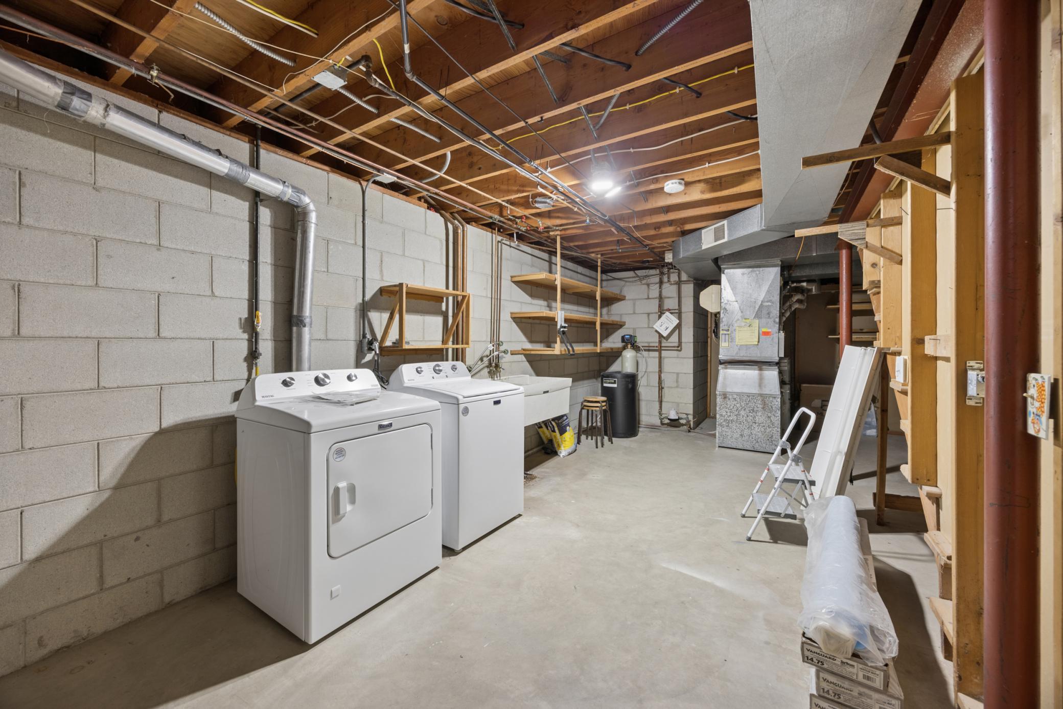 View of Residential at 2439 Walnut Avenue, New Brighton MN 55112, New Brighton (19 of 25) - Mike Wilen | Minnesota Team Real Estate