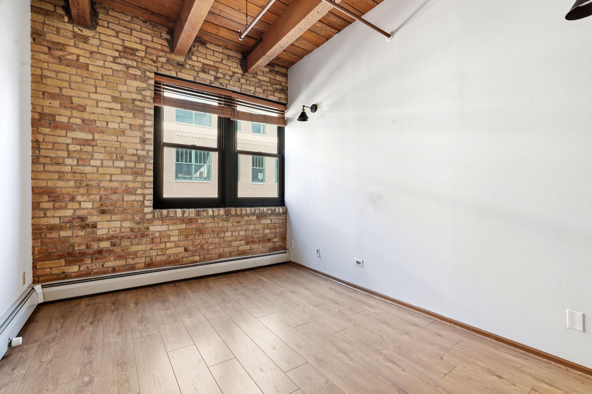 View of Residential at 400 1st Street #502, Minneapolis MN 55401, Minneapolis (8 of 31) - Mike Wilen | Minnesota Team Real Estate