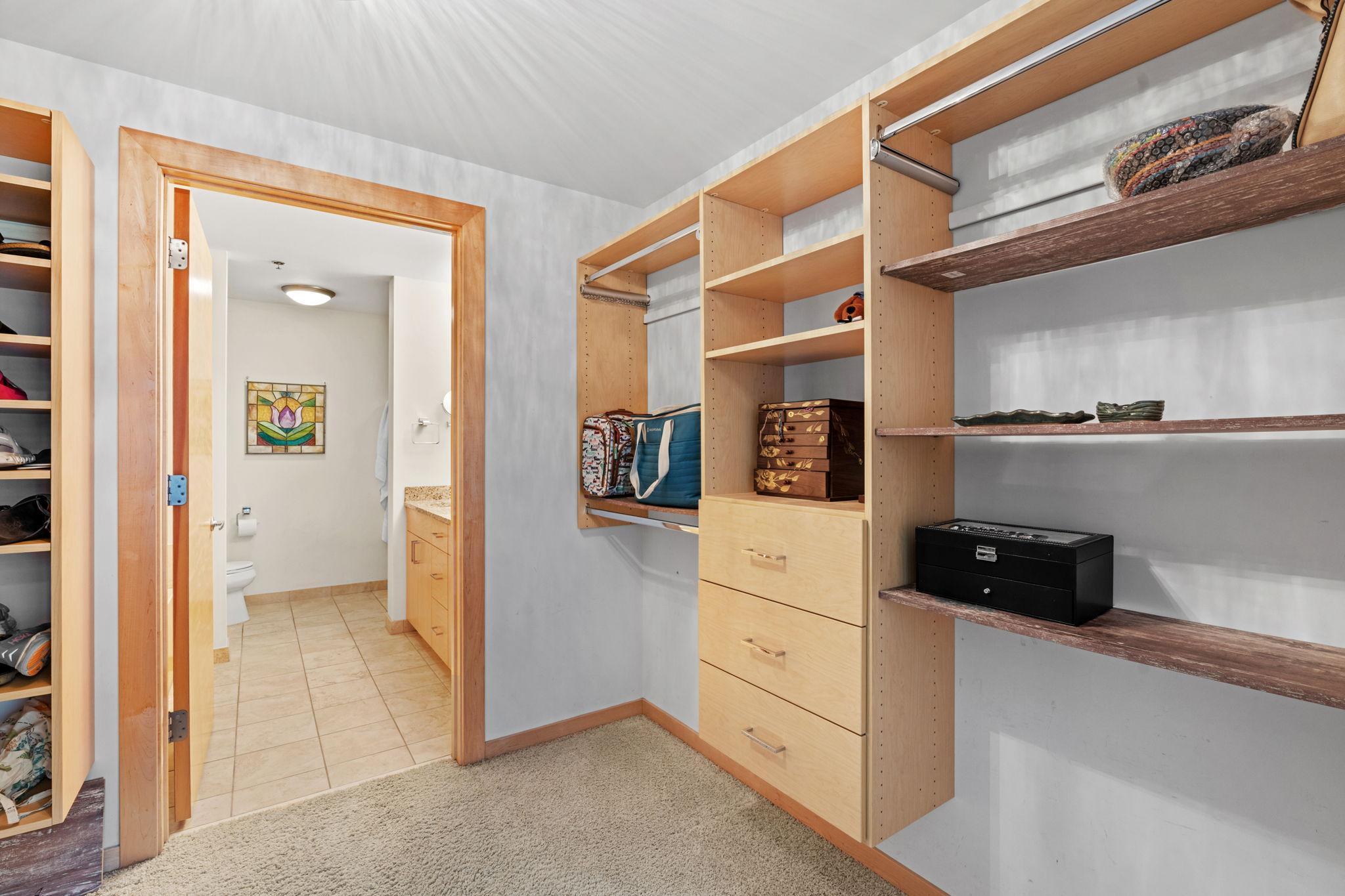 View of Residential at 215 10th Avenue #207, Minneapolis MN 55415, Minneapolis (18 of 46) - Mike Wilen | Minnesota Team Real Estate