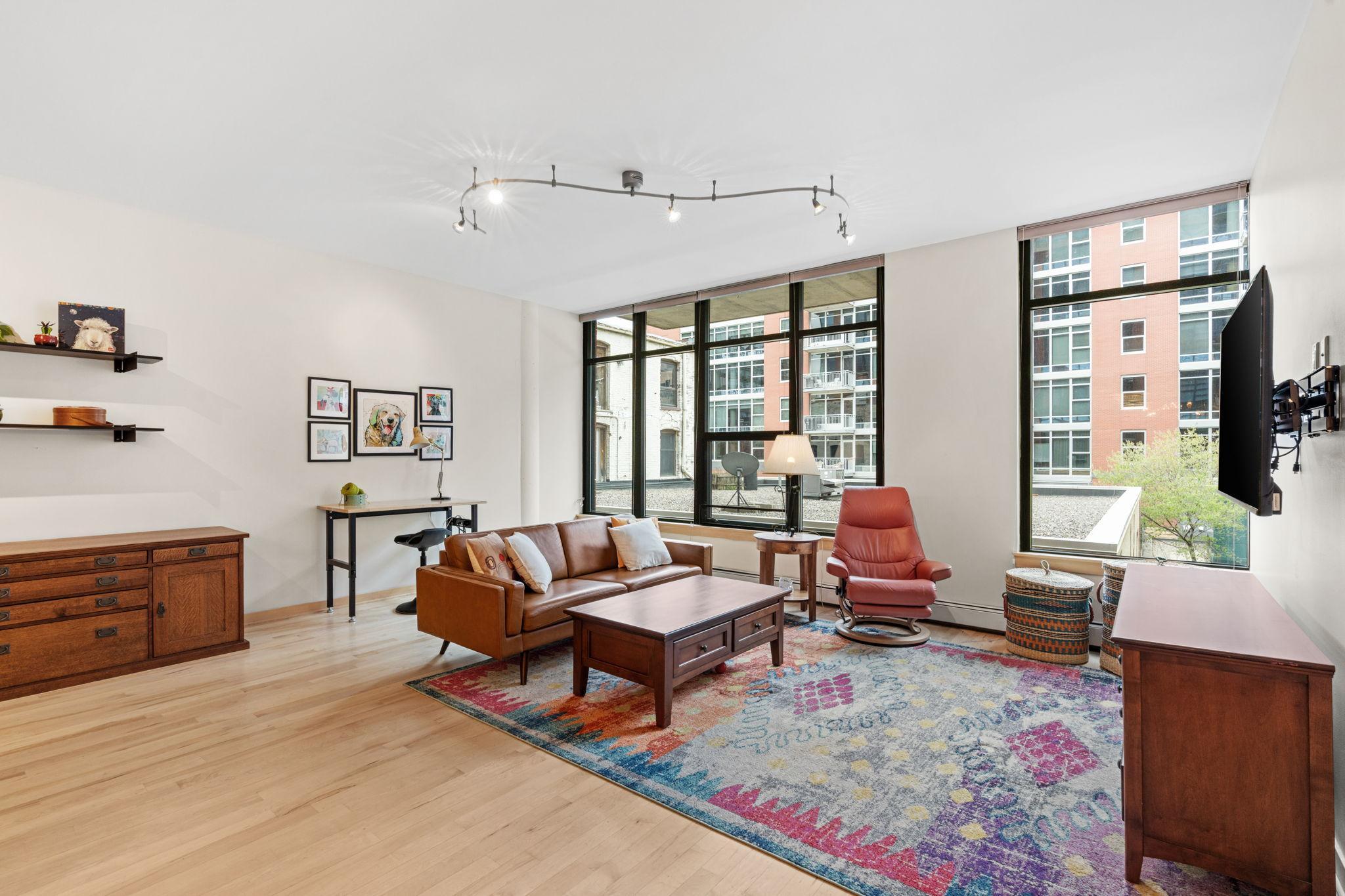 View of Residential at 215 10th Avenue #207, Minneapolis MN 55415, Minneapolis (12 of 46) - Mike Wilen | Minnesota Team Real Estate