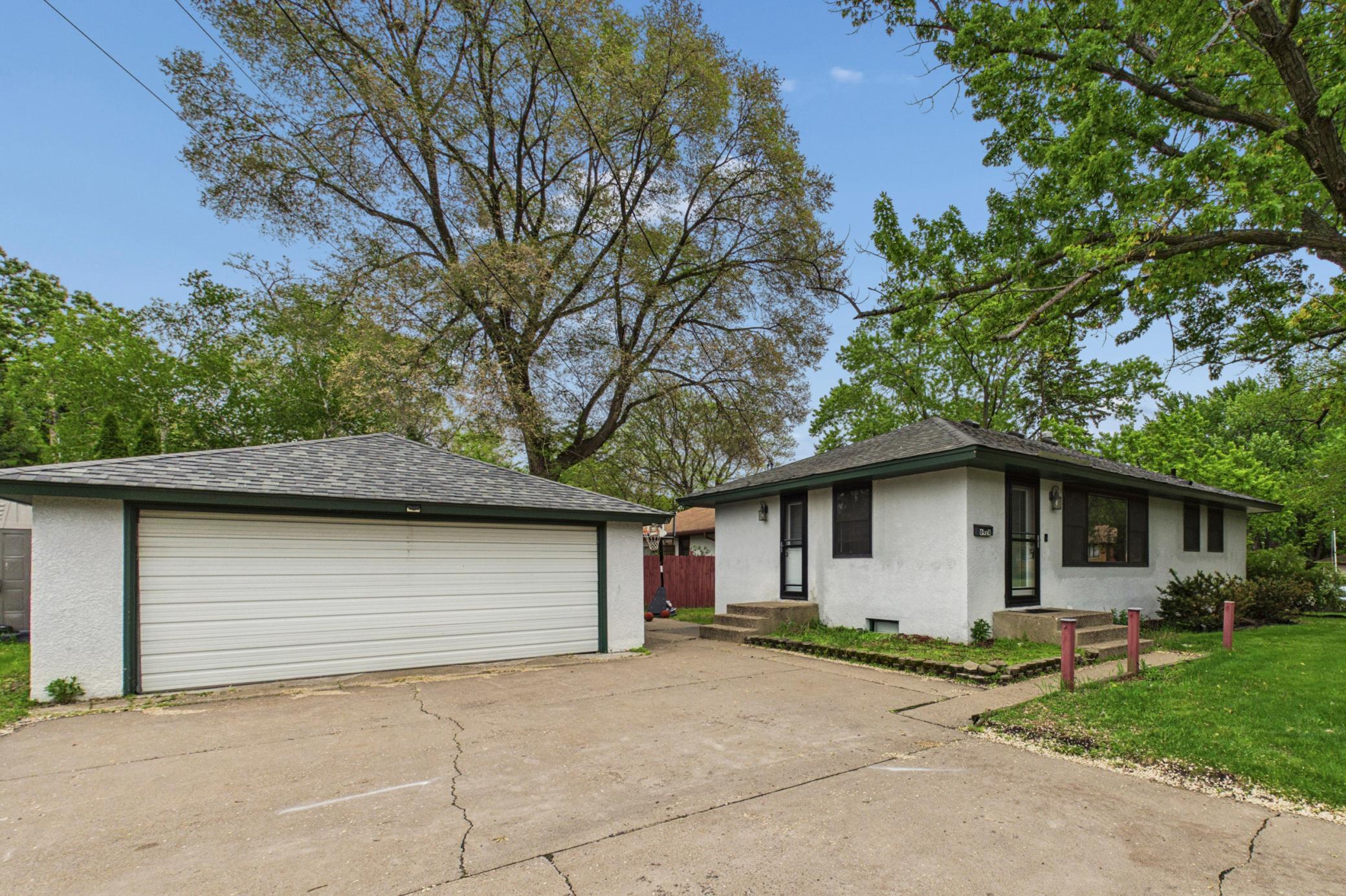View of Residential at 6924 Drew Avenue, Brooklyn Center MN 55429, Brooklyn Center (24 of 26) - Mike Wilen | Minnesota Team Real Estate