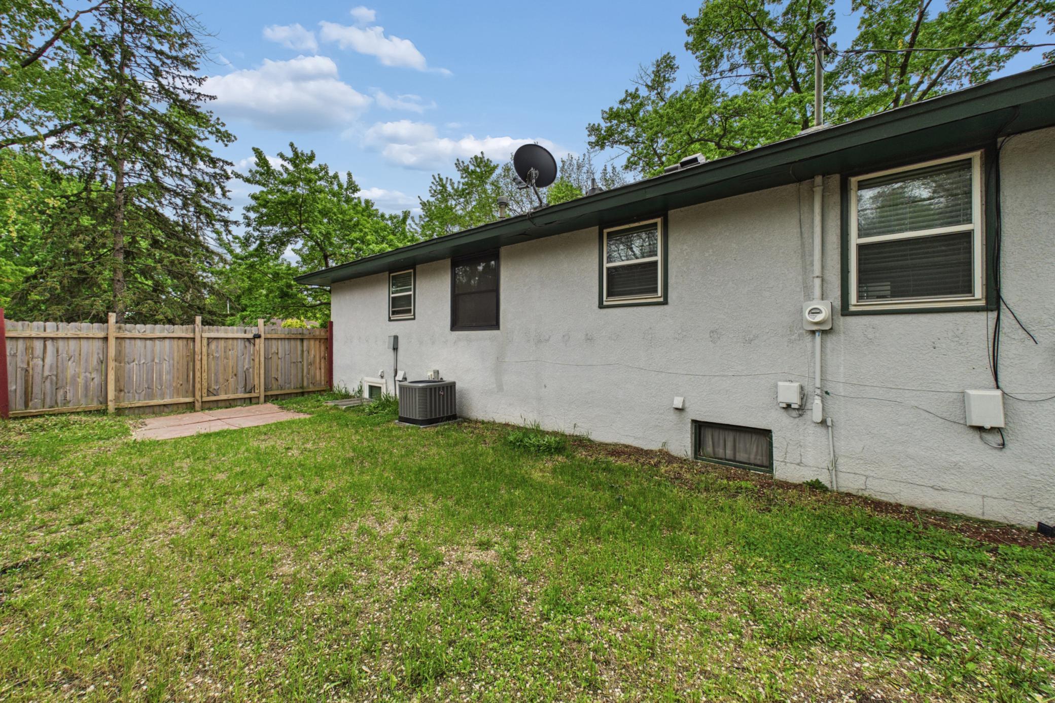 View of Residential at 6924 Drew Avenue, Brooklyn Center MN 55429, Brooklyn Center (23 of 26) - Mike Wilen | Minnesota Team Real Estate