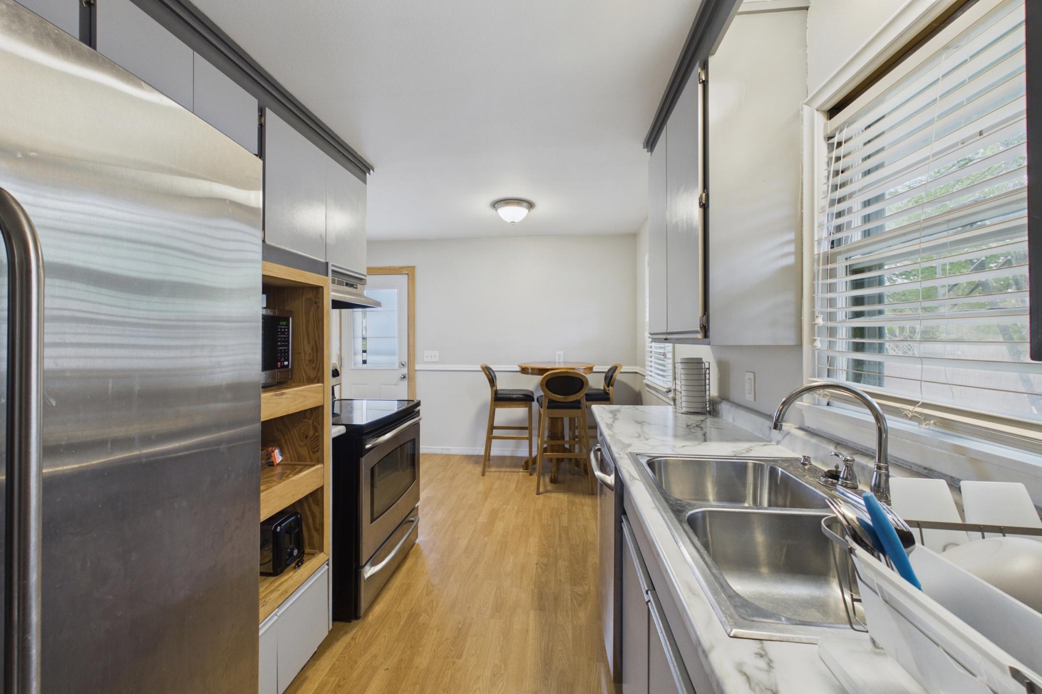 View of Residential at 6924 Drew Avenue, Brooklyn Center MN 55429, Brooklyn Center (4 of 26) - Mike Wilen | Minnesota Team Real Estate