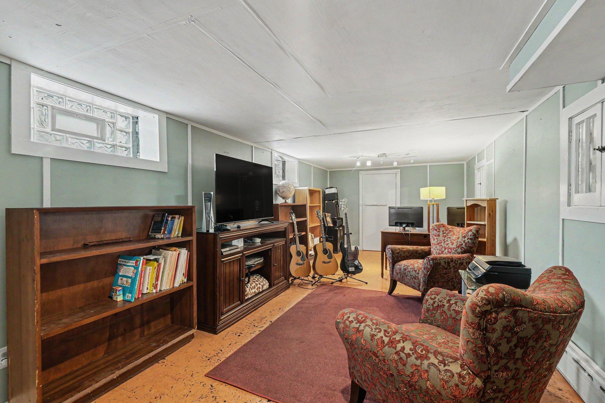 View of Residential at 3855 Sheridan Avenue, Minneapolis MN 55412, Minneapolis (21 of 26) - Mike Wilen | Minnesota Team Real Estate