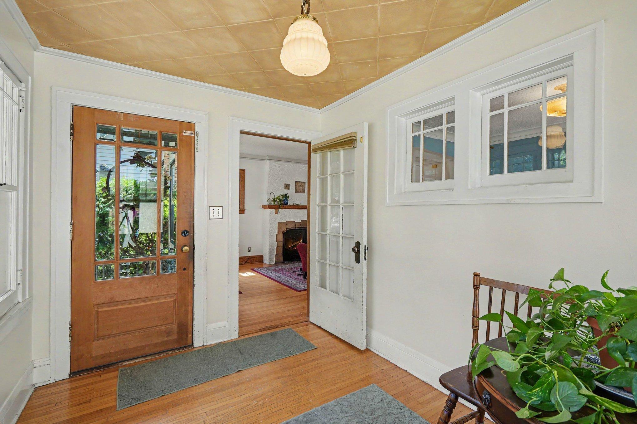 View of Residential at 3855 Sheridan Avenue, Minneapolis MN 55412, Minneapolis (4 of 26) - Mike Wilen | Minnesota Team Real Estate