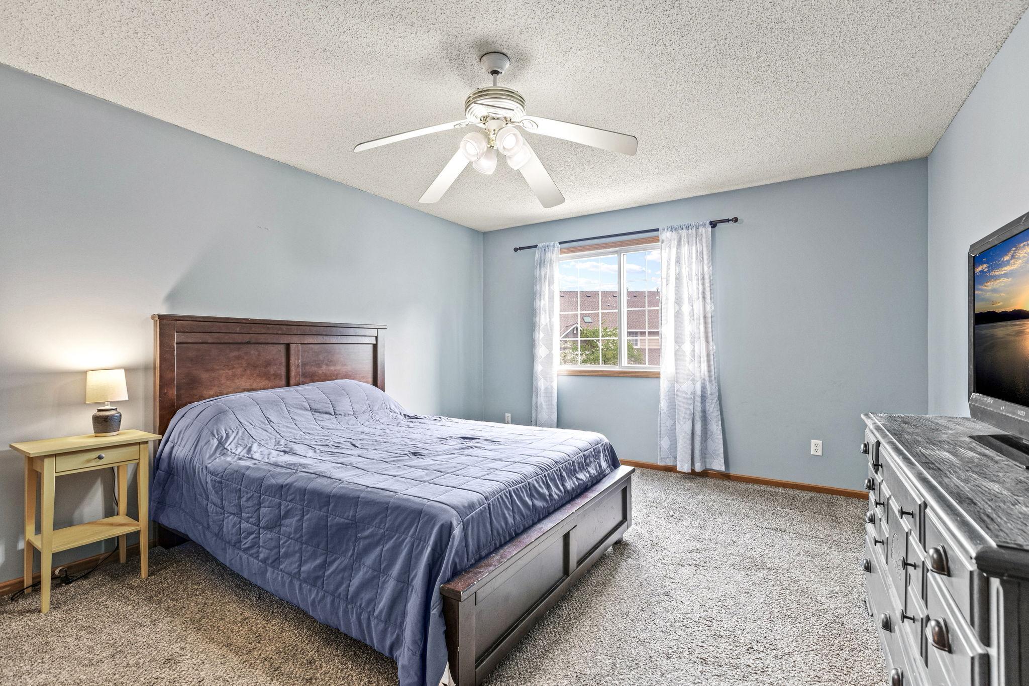 View of Residential at 14075 Plymouth Avenue #92, Burnsville MN 55337, Burnsville (20 of 27) - Mike Wilen | Minnesota Team Real Estate