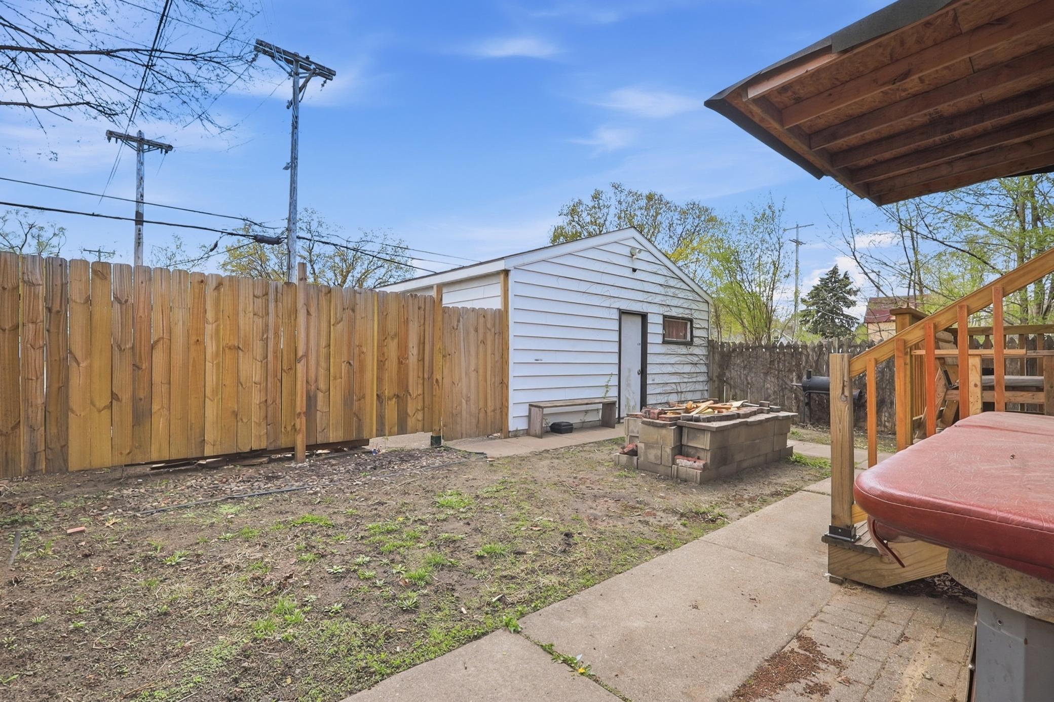 View of Residential Income at 1415 44th Avenue, Minneapolis MN 55412, Minneapolis (28 of 42) - Mike Wilen | Minnesota Team Real Estate