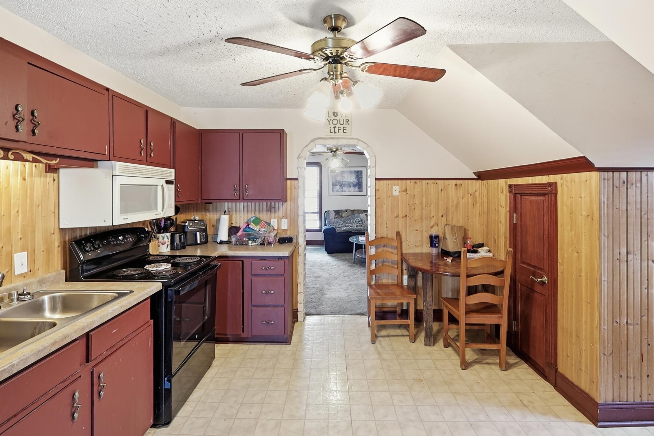 View of Residential Income at 1415 44th Avenue, Minneapolis MN 55412, Minneapolis (13 of 42) - Mike Wilen | Minnesota Team Real Estate