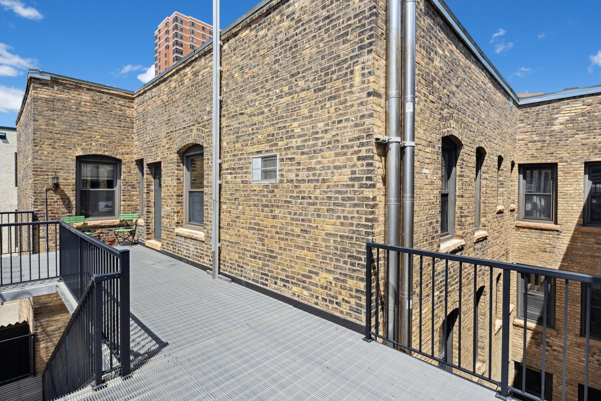 View of Residential at 11 12th Street #402, Minneapolis MN 55403, Minneapolis (41 of 44) - Mike Wilen | Minnesota Team Real Estate