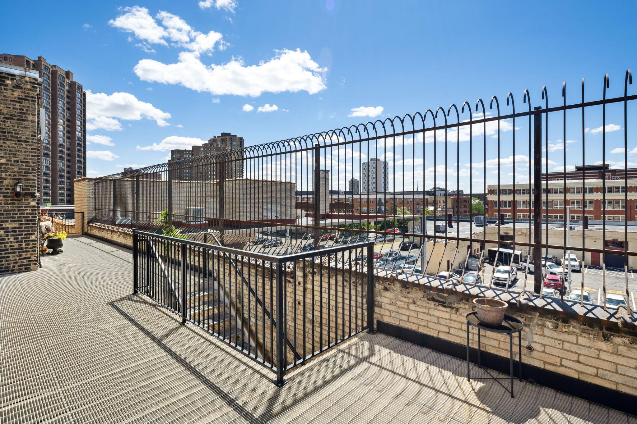 View of Residential at 11 12th Street #402, Minneapolis MN 55403, Minneapolis (40 of 44) - Mike Wilen | Minnesota Team Real Estate