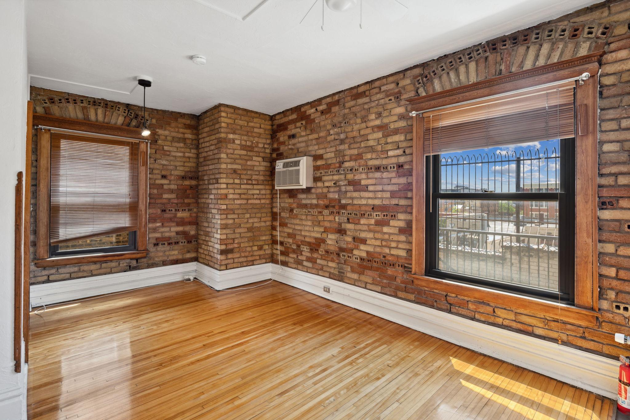 View of Residential at 11 12th Street #402, Minneapolis MN 55403, Minneapolis (12 of 44) - Mike Wilen | Minnesota Team Real Estate