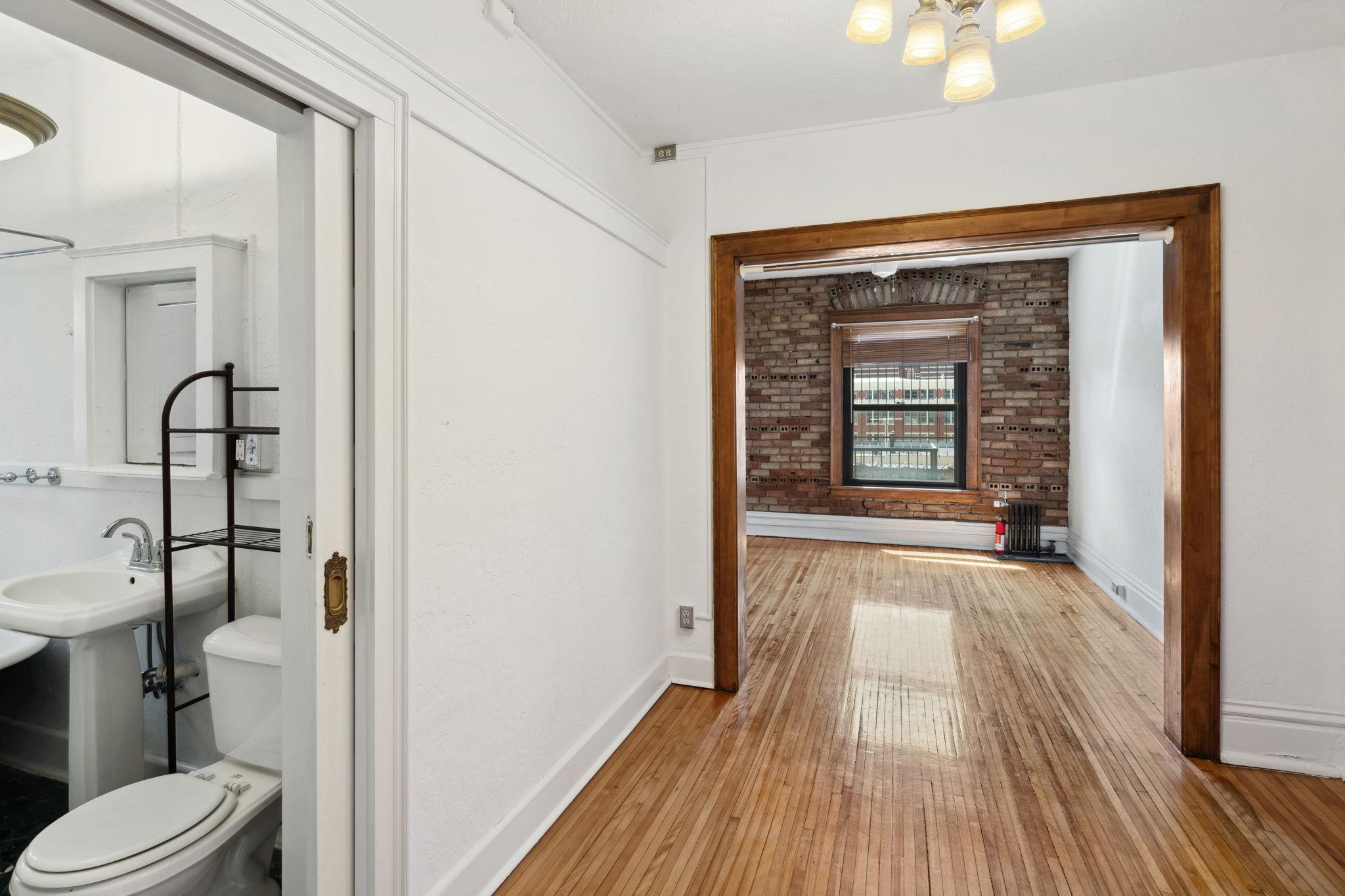 View of Residential at 11 12th Street #402, Minneapolis MN 55403, Minneapolis (8 of 44) - Mike Wilen | Minnesota Team Real Estate