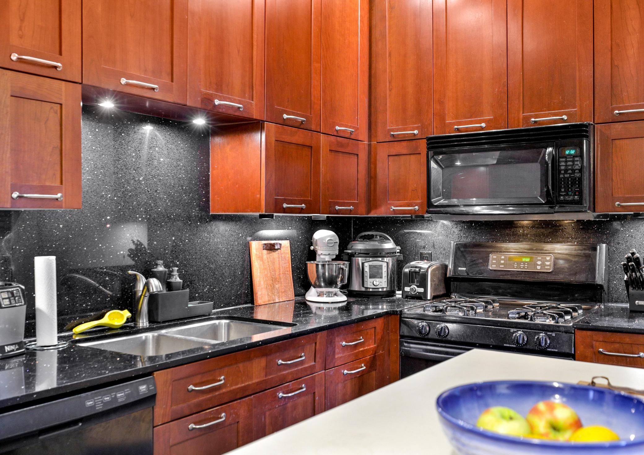 View of Residential at 11 12th Street #402, Minneapolis MN 55403, Minneapolis (2 of 44) - Mike Wilen | Minnesota Team Real Estate