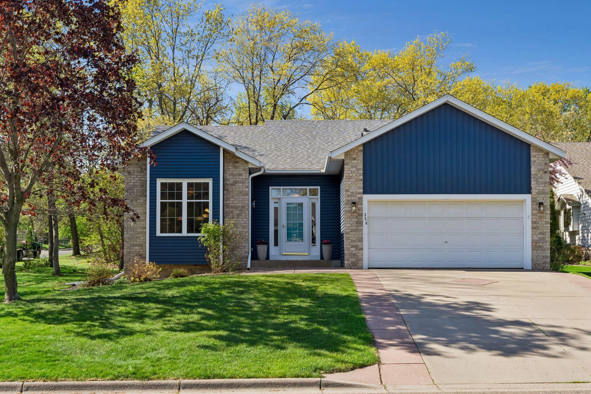View of Residential at 354 East Avenue Circle, Mahtomedi MN 55115, Mahtomedi - Mike Wilen | Minnesota Team Real Estate