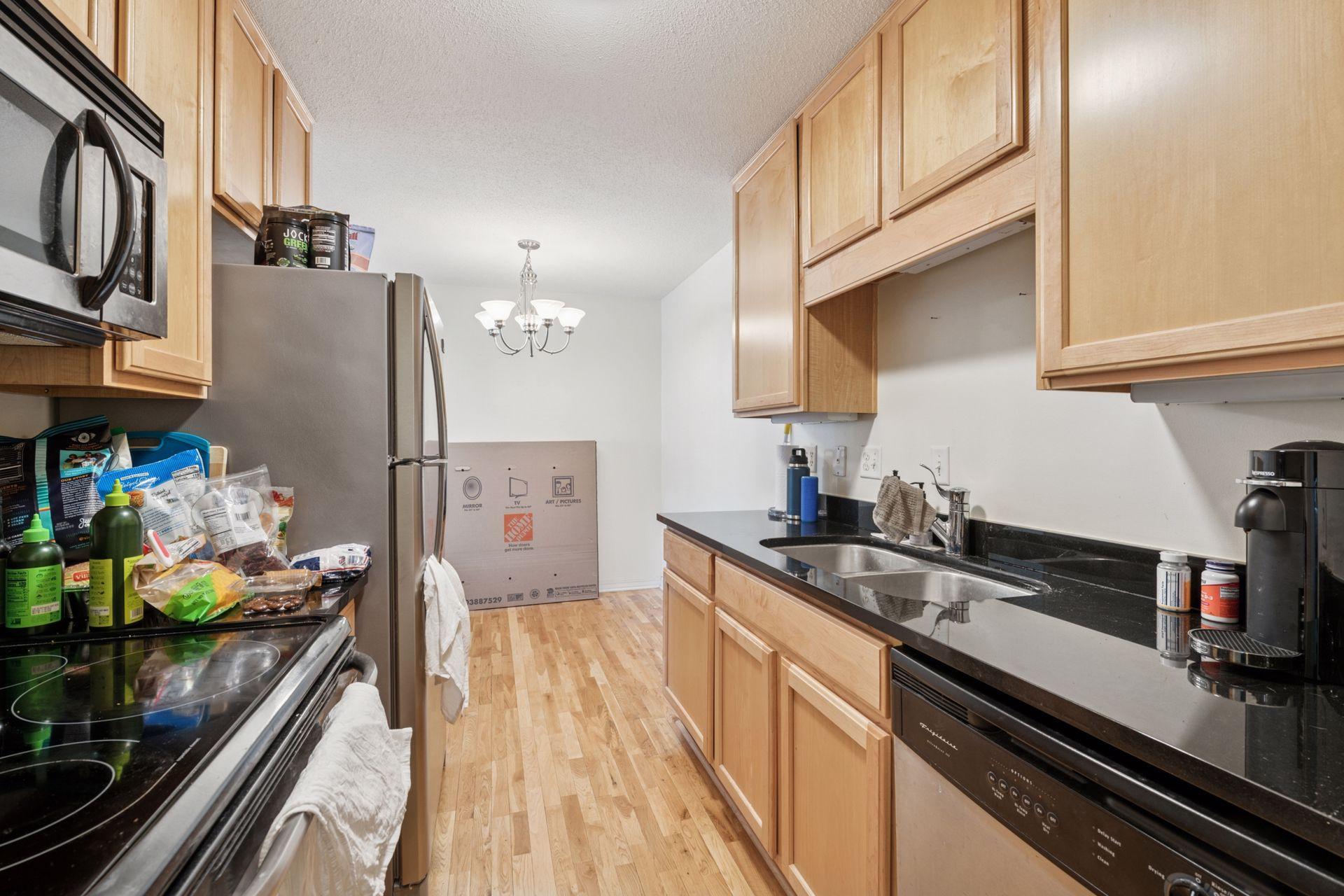 View of Residential at 3150 Excelsior Boulevard #207, Minneapolis MN 55416, Minneapolis (18 of 71) - Mike Wilen | Minnesota Team Real Estate
