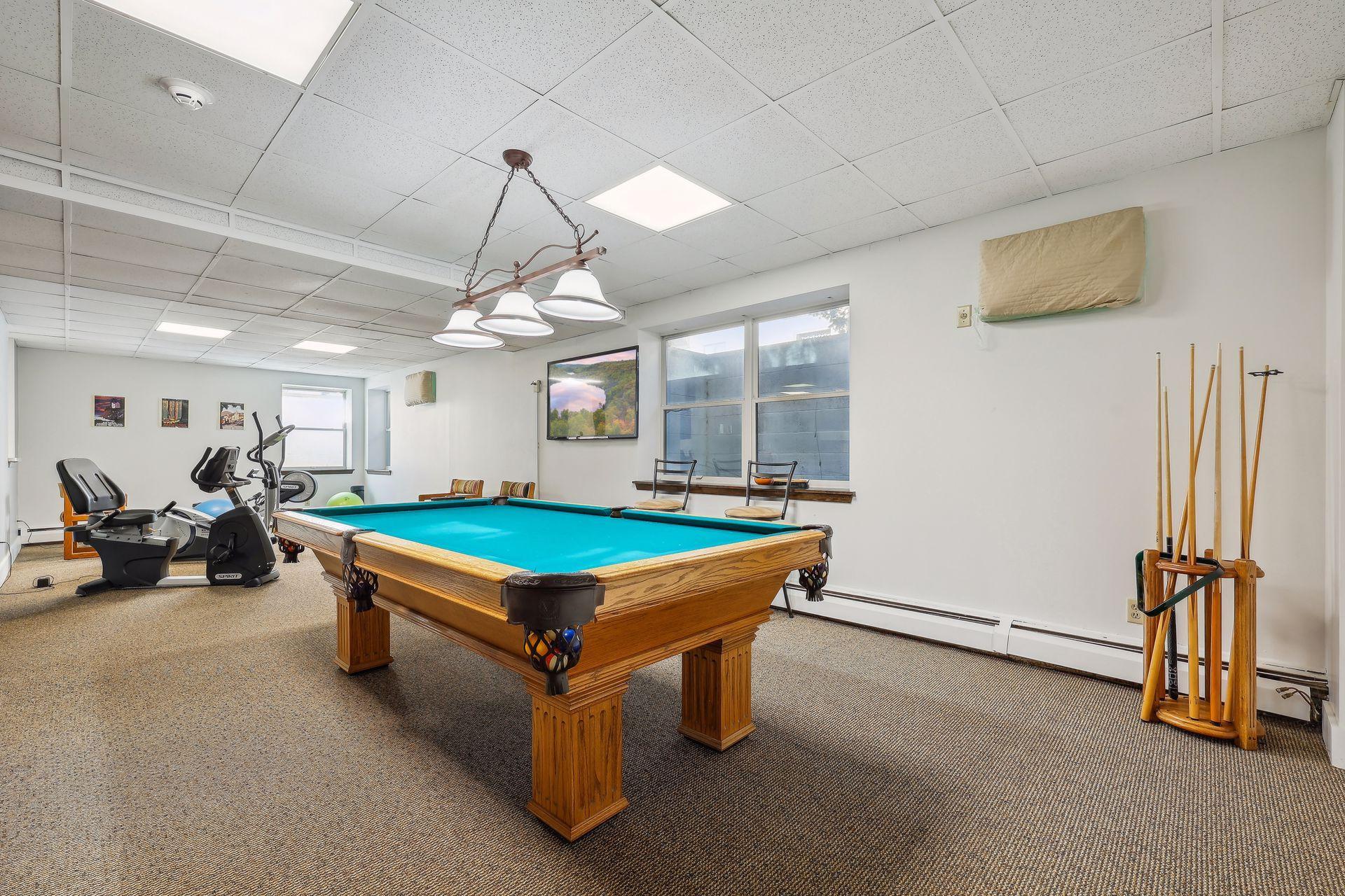 View of Residential at 3150 Excelsior Boulevard #207, Minneapolis MN 55416, Minneapolis (33 of 71) - Mike Wilen | Minnesota Team Real Estate