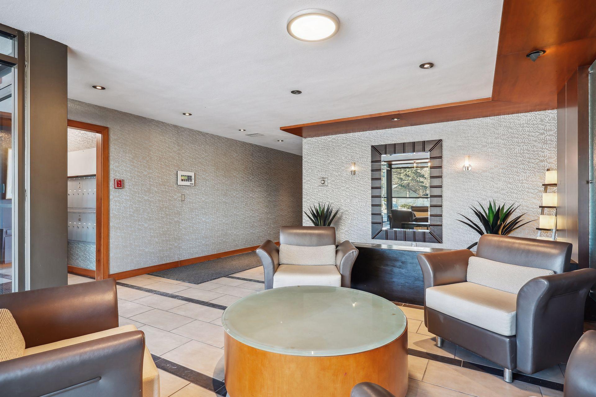 View of Residential at 3150 Excelsior Boulevard #207, Minneapolis MN 55416, Minneapolis (54 of 71) - Mike Wilen | Minnesota Team Real Estate