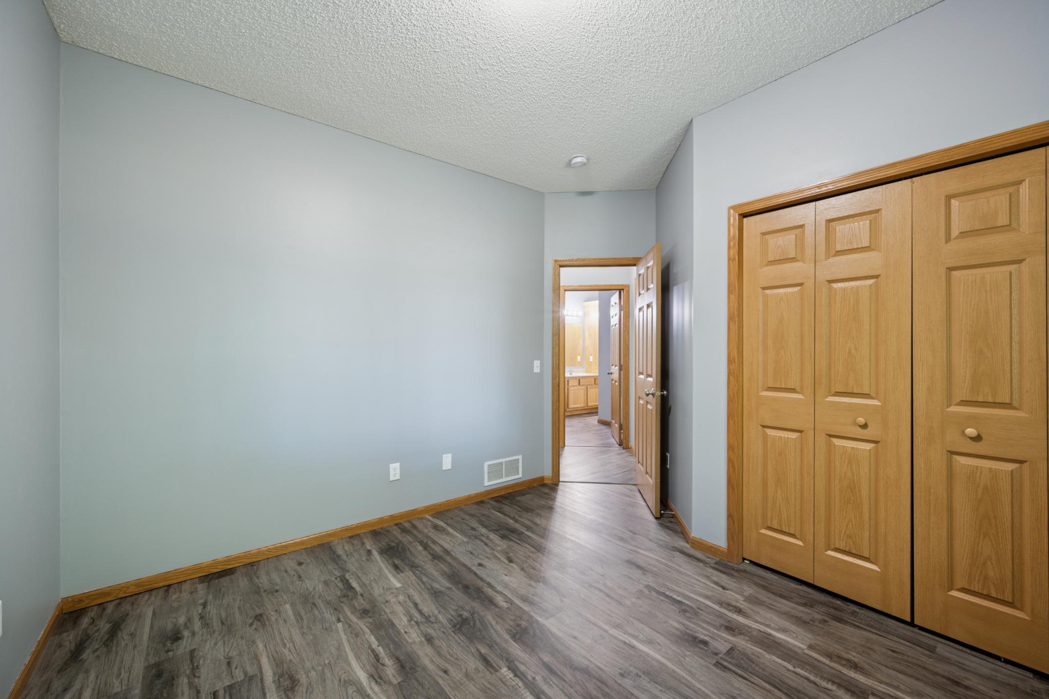 View of Residential Income at 914 1/2 3rd Avenue, Buffalo MN 55313, Buffalo (12 of 16) - Mike Wilen | Minnesota Team Real Estate