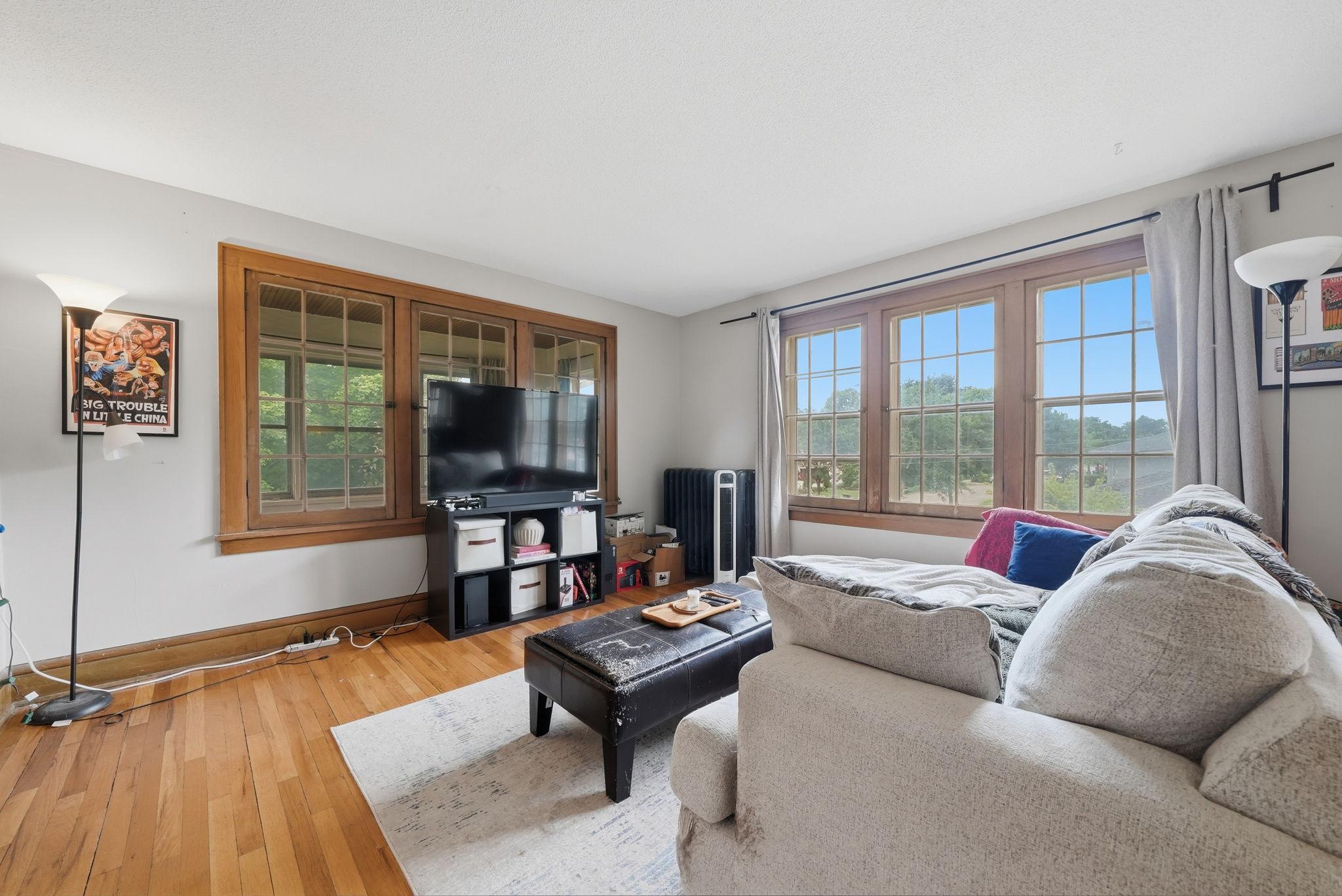 View of Residential Income at 1900 Buchanan Street, Minneapolis MN 55418, Minneapolis (21 of 37) - Mike Wilen | Minnesota Team Real Estate