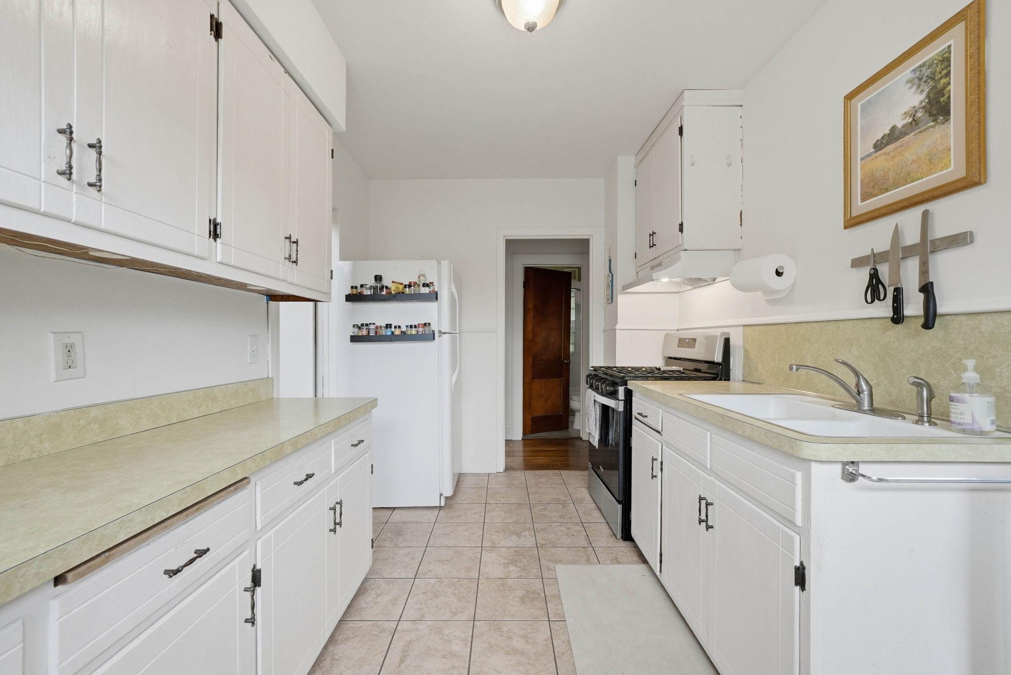 View of Residential Income at 1900 Buchanan Street, Minneapolis MN 55418, Minneapolis (8 of 37) - Mike Wilen | Minnesota Team Real Estate