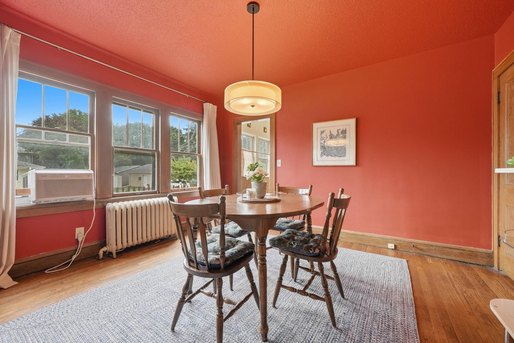 View of Residential Income at 1900 Buchanan Street, Minneapolis MN 55418, Minneapolis (7 of 37) - Mike Wilen | Minnesota Team Real Estate