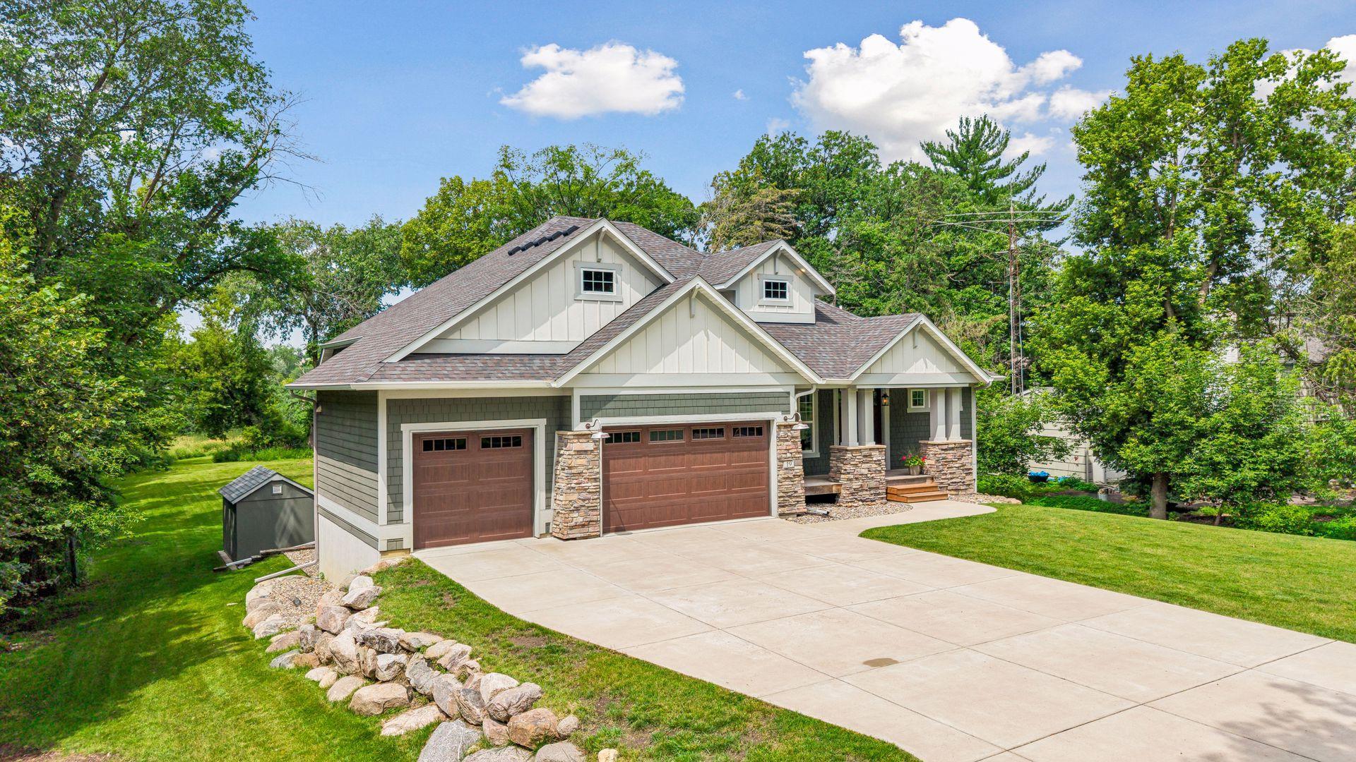 View of Residential at 19 Westwood Road, Minnetonka MN 55305, Minnetonka (10 of 52) - Mike Wilen | Minnesota Team Real Estate