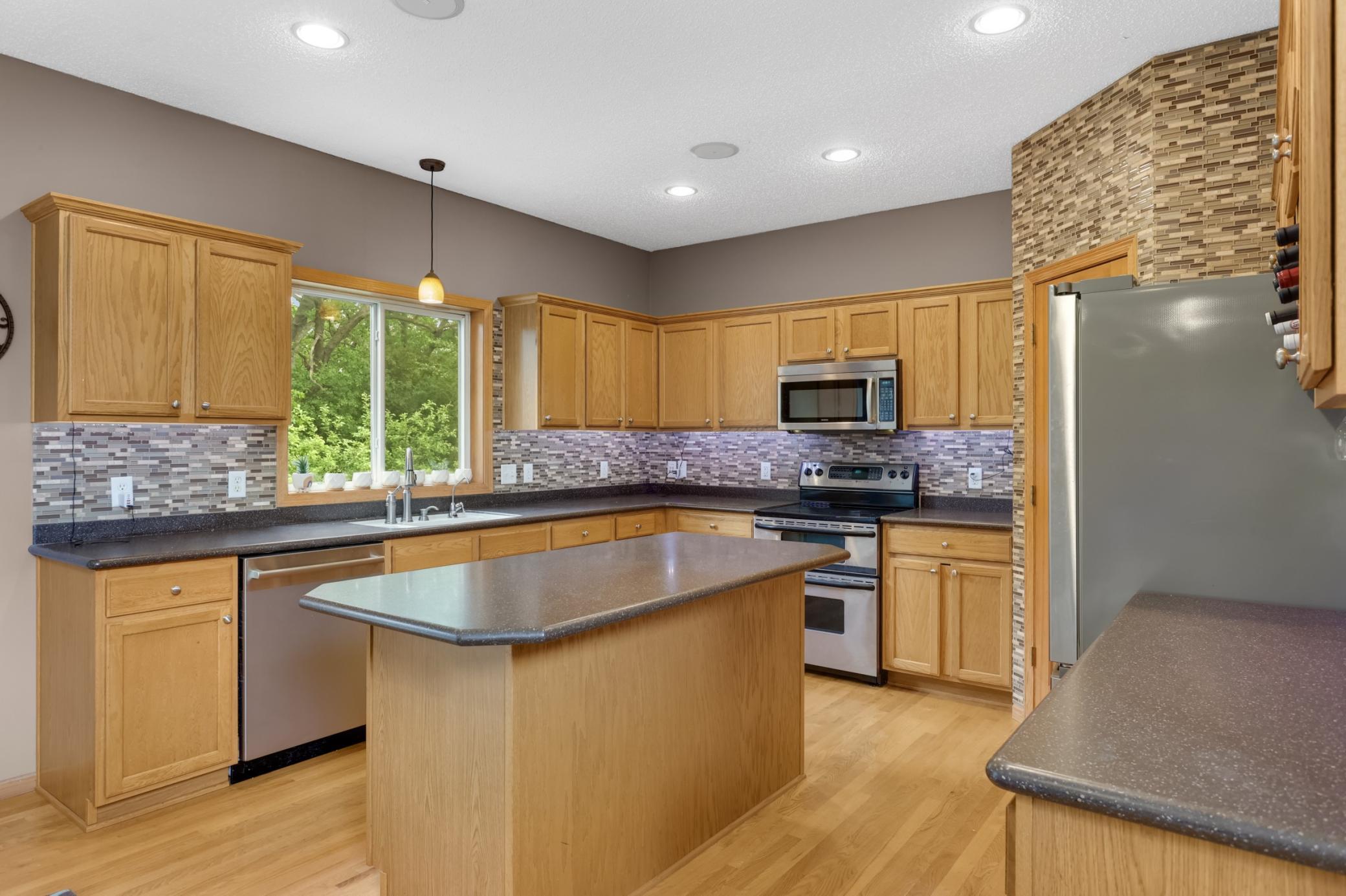 View of Residential at 16098 Kennard Court, Lakeville MN 55044, Lakeville (6 of 58) - Mike Wilen | Minnesota Team Real Estate