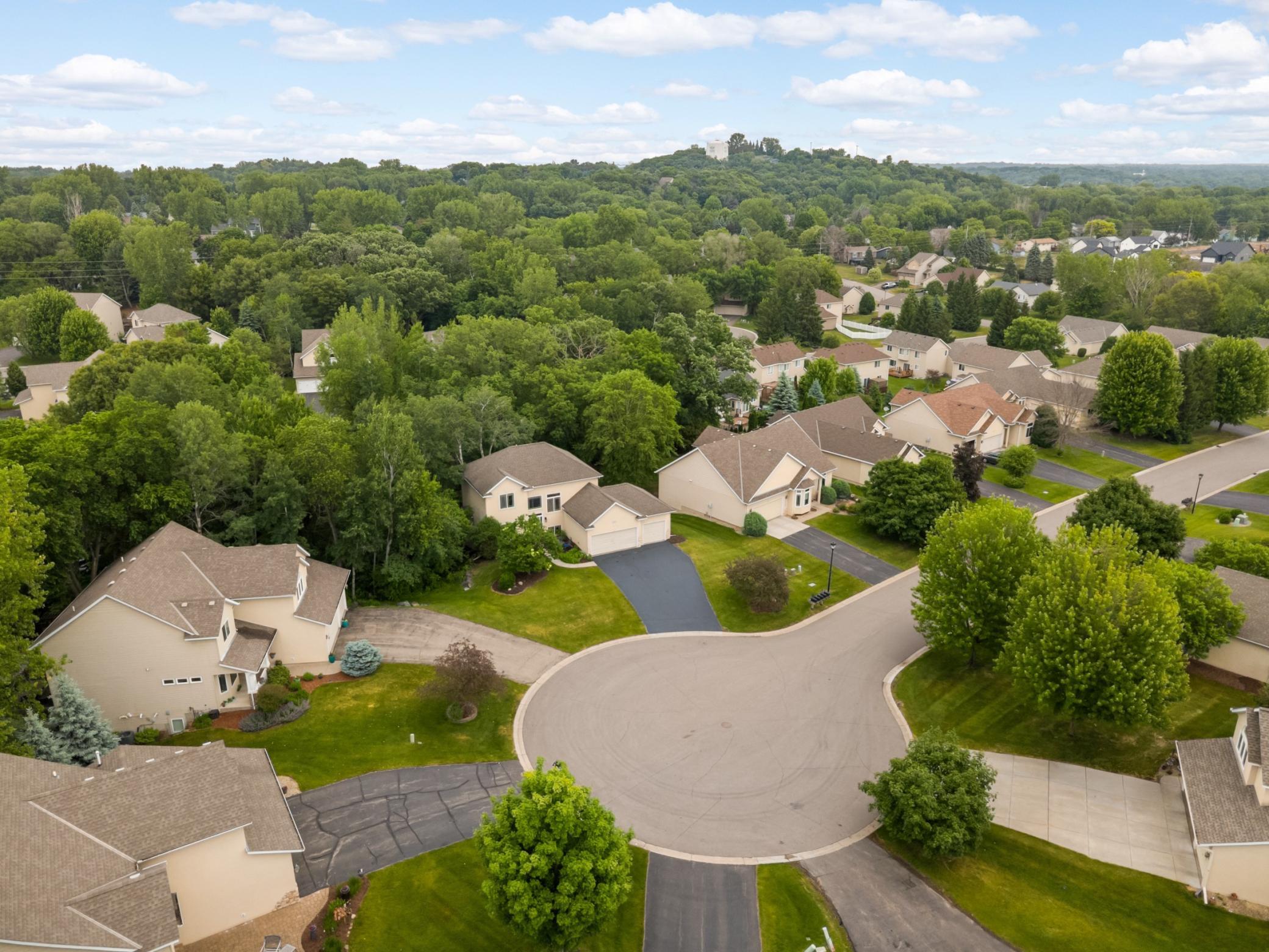View of Residential at 16098 Kennard Court, Lakeville MN 55044, Lakeville (39 of 58) - Mike Wilen | Minnesota Team Real Estate