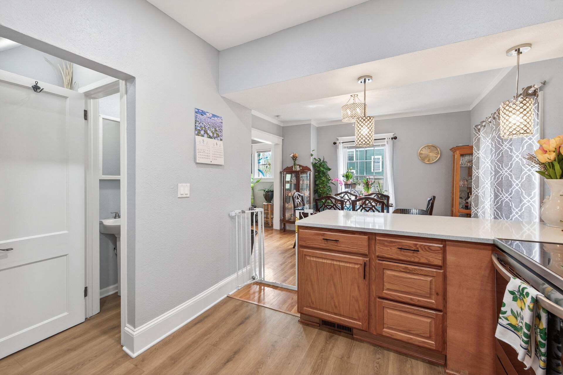 View of Residential at 3756 10th Avenue, Minneapolis MN 55407, Minneapolis (14 of 27) - Mike Wilen | Minnesota Team Real Estate