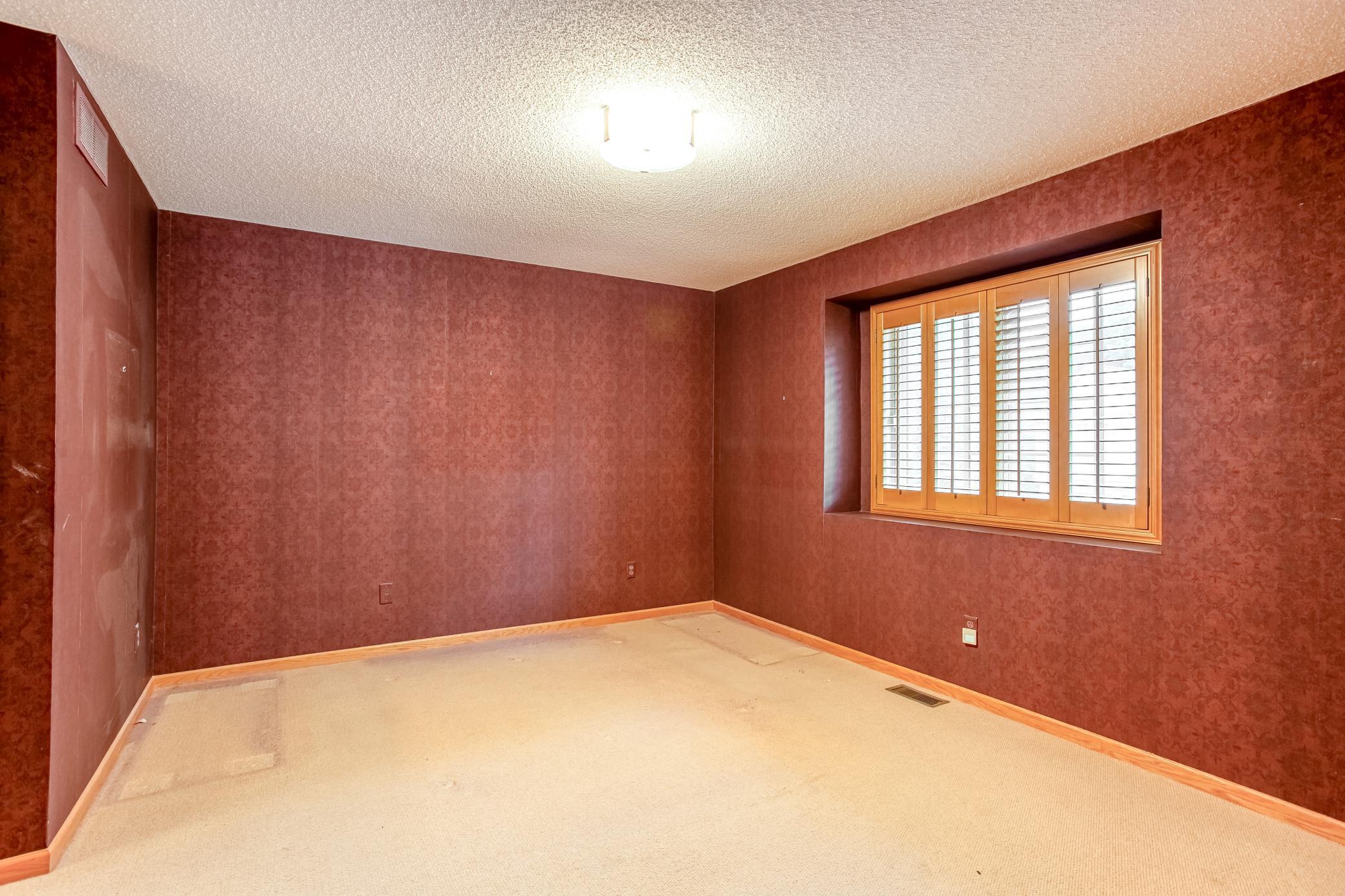 View of Residential at 1043 Lovell Lane, Roseville MN 55113, Roseville (15 of 30) - Mike Wilen | Minnesota Team Real Estate