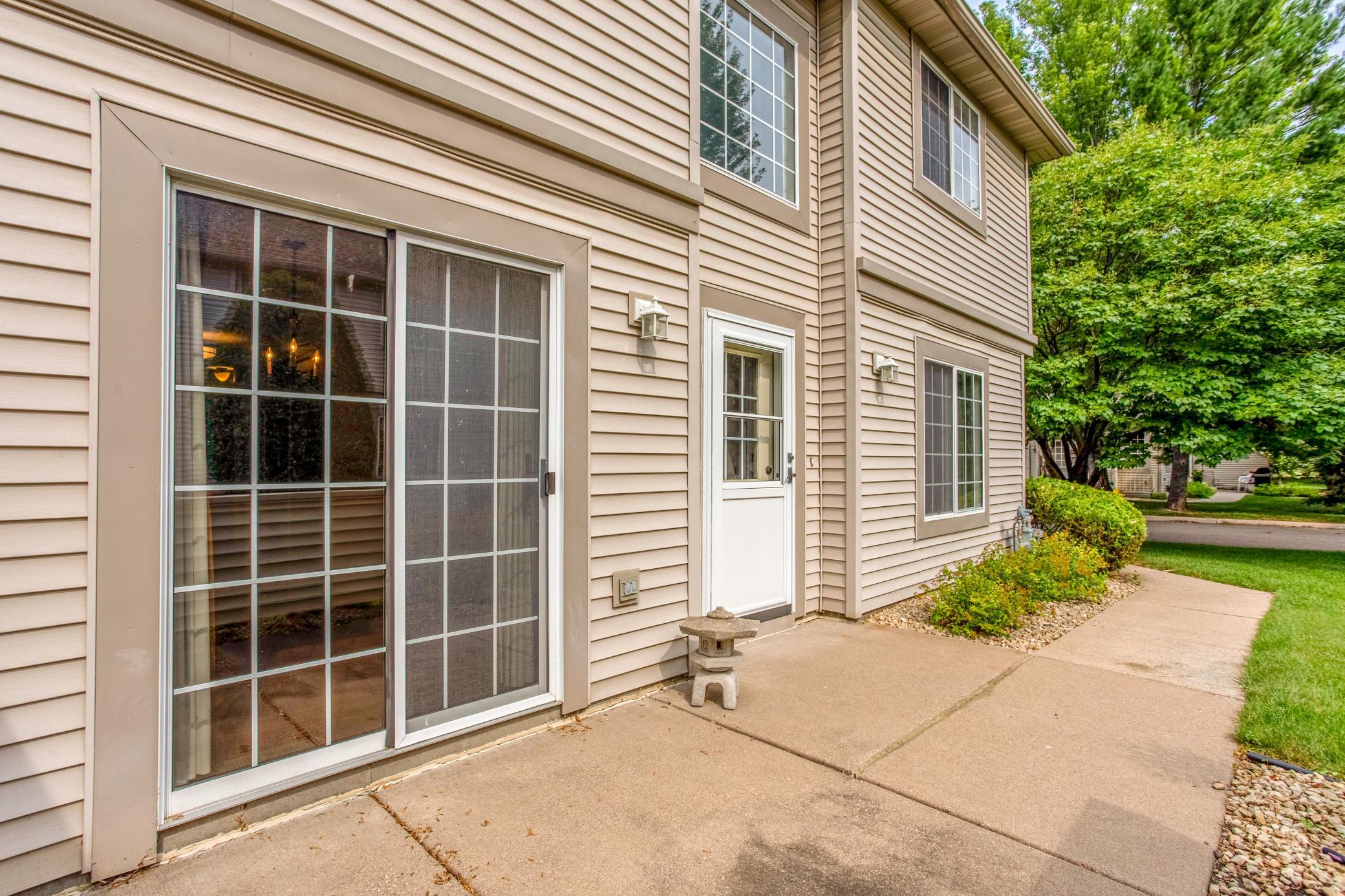 View of Residential at 1043 Lovell Lane, Roseville MN 55113, Roseville (27 of 30) - Mike Wilen | Minnesota Team Real Estate