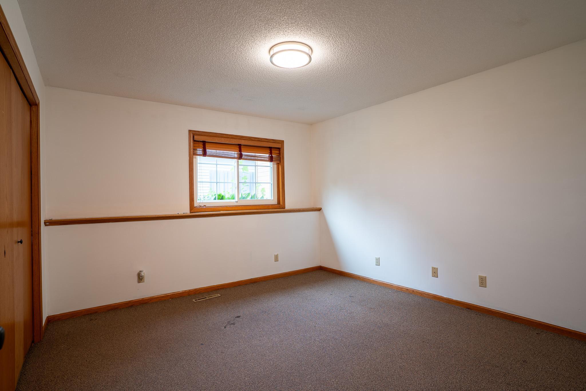 View of Residential at 9023 Nantwick Ridge, Brooklyn Park MN 55443, Brooklyn Park (17 of 27) - Mike Wilen | Minnesota Team Real Estate
