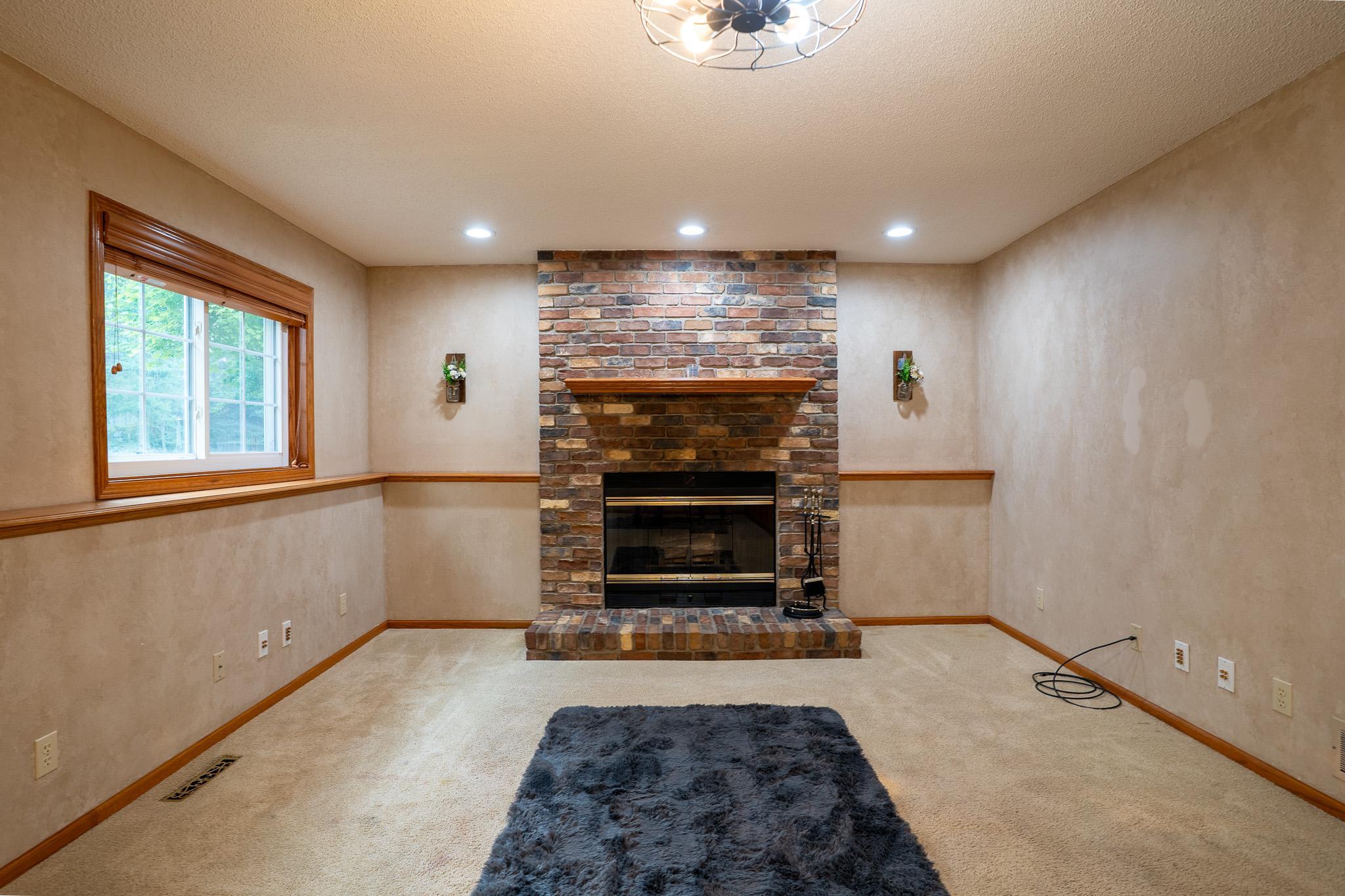 View of Residential at 9023 Nantwick Ridge, Brooklyn Park MN 55443, Brooklyn Park (19 of 27) - Mike Wilen | Minnesota Team Real Estate